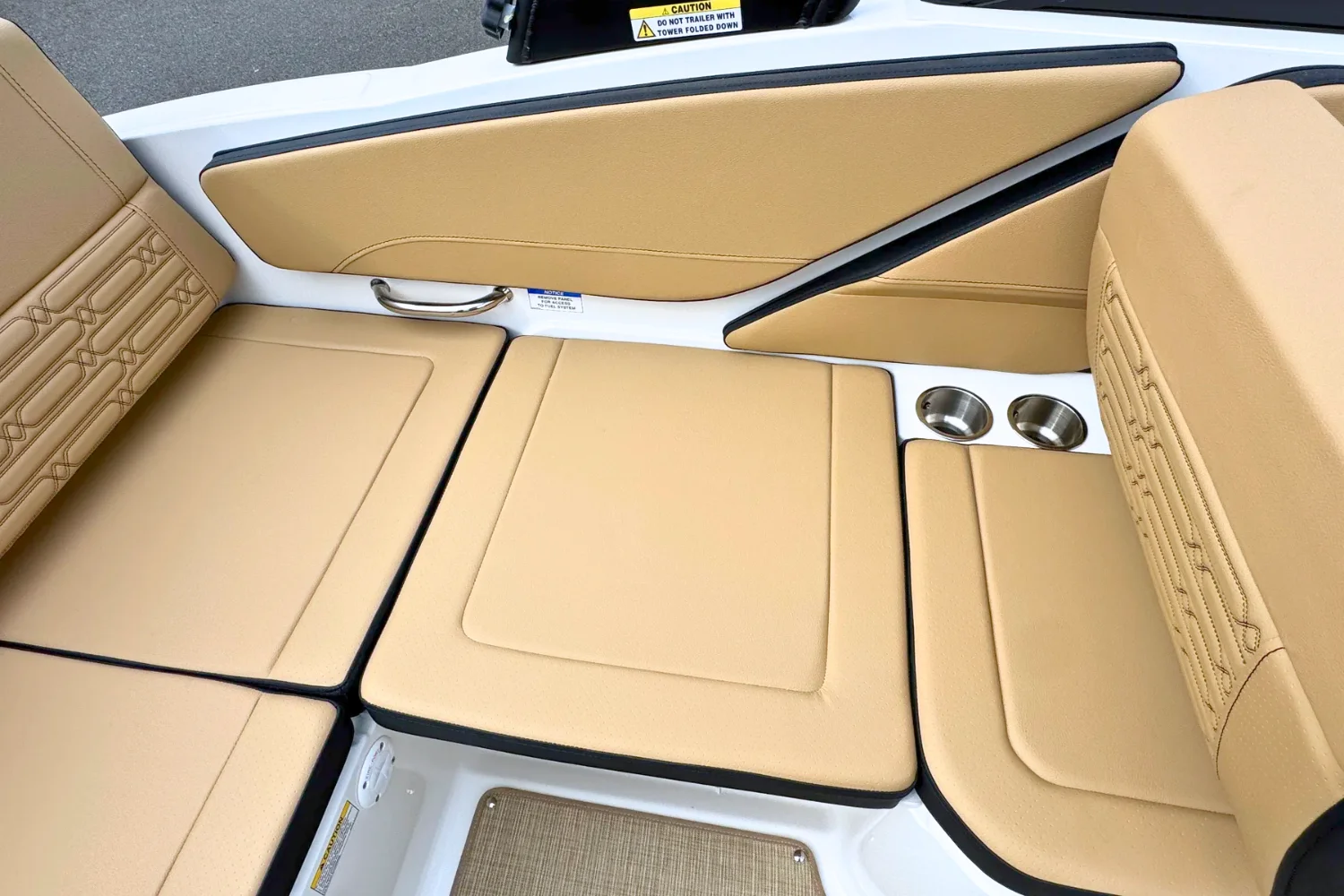 2026 Sea Ray SPX 210 Image Thumbnail #8