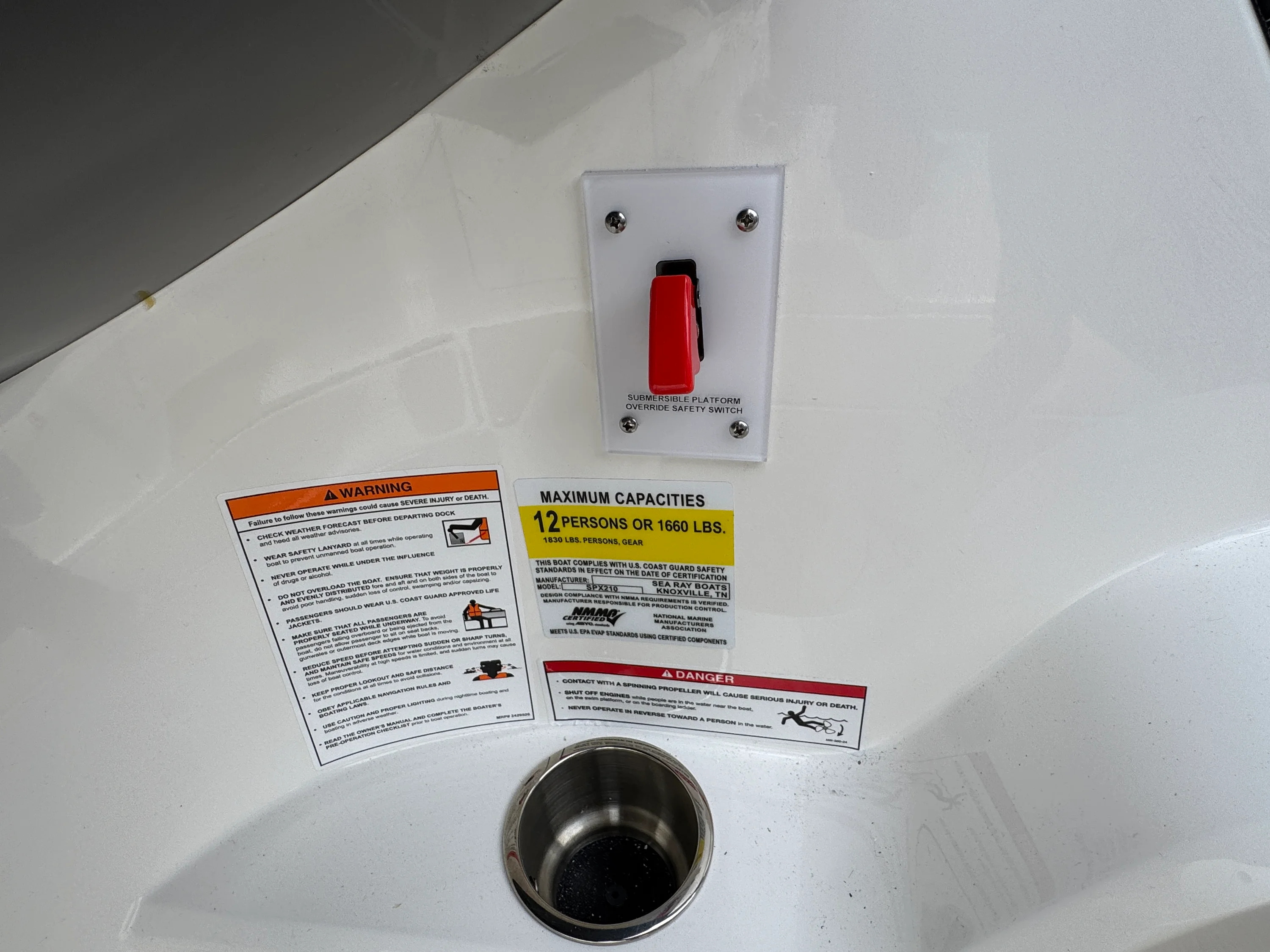 2026 Sea Ray SPX 210 Image Thumbnail #21