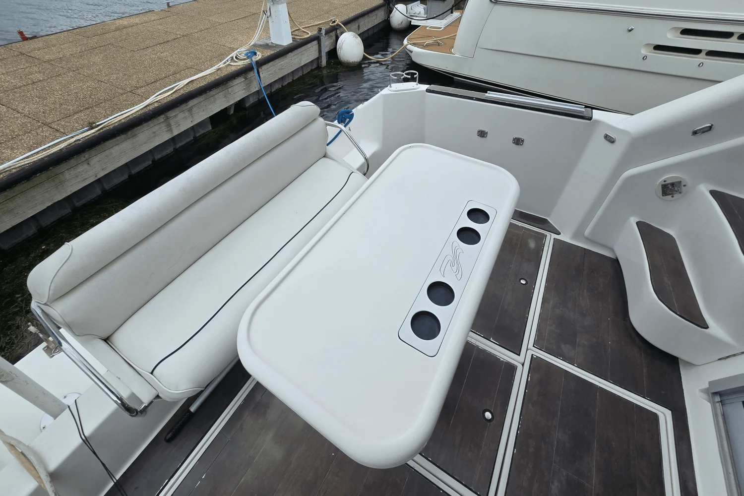 1992 Sea Ray 350 EXPRESS BRIDGE Image Thumbnail #10