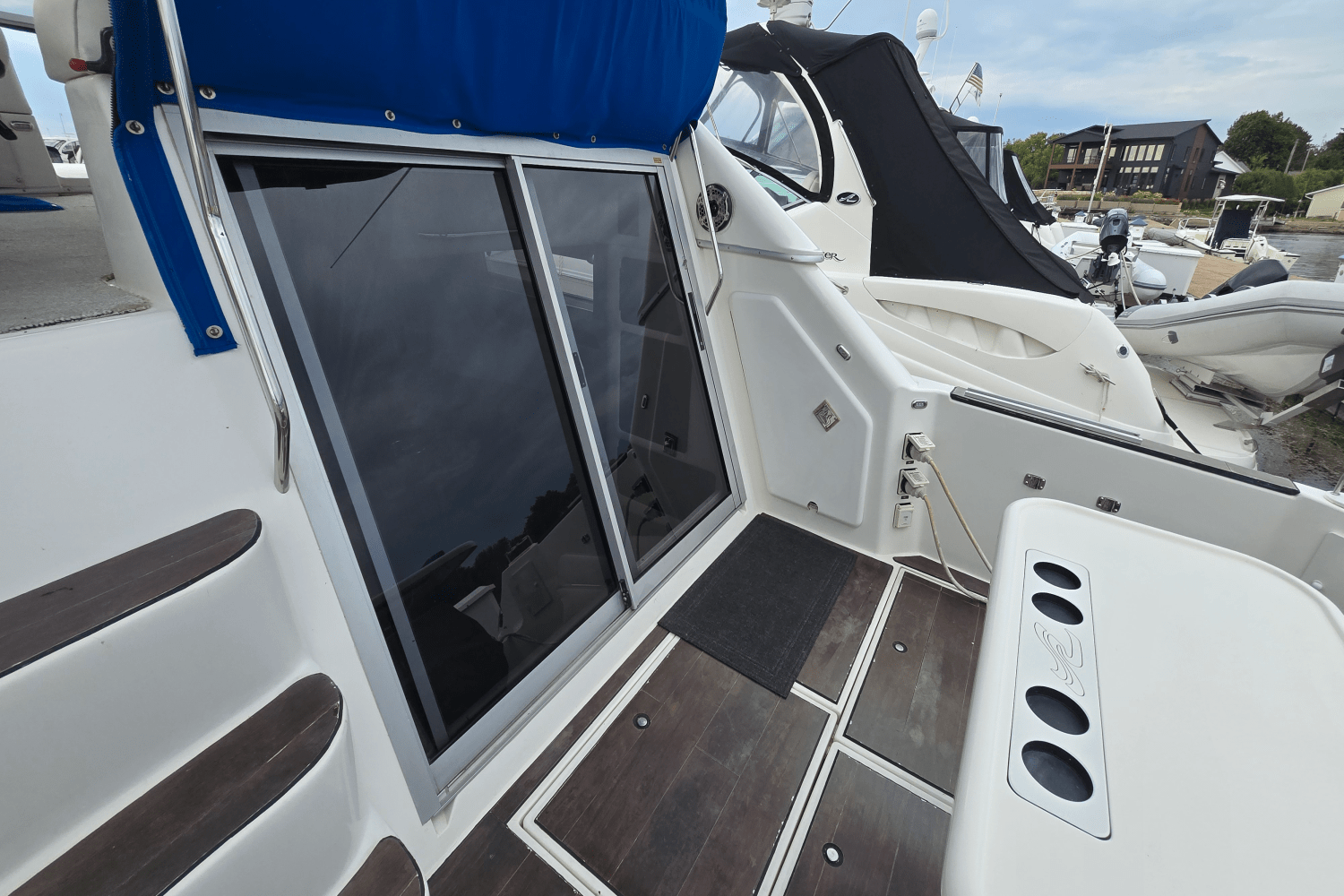 1992 Sea Ray 350 EXPRESS BRIDGE Image Thumbnail #6