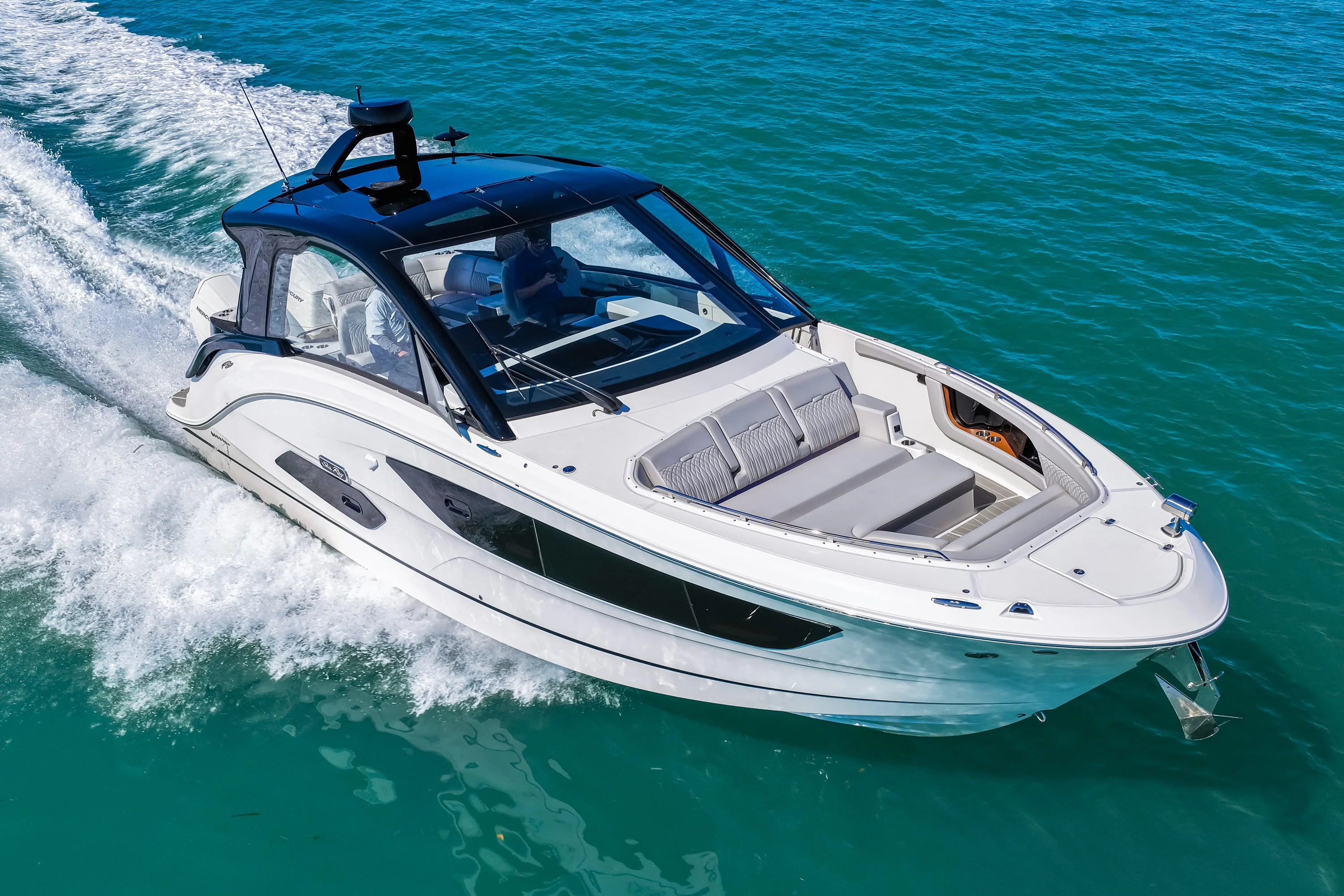 2026 Sea Ray Sundancer 370 Outboard Image Thumbnail #38