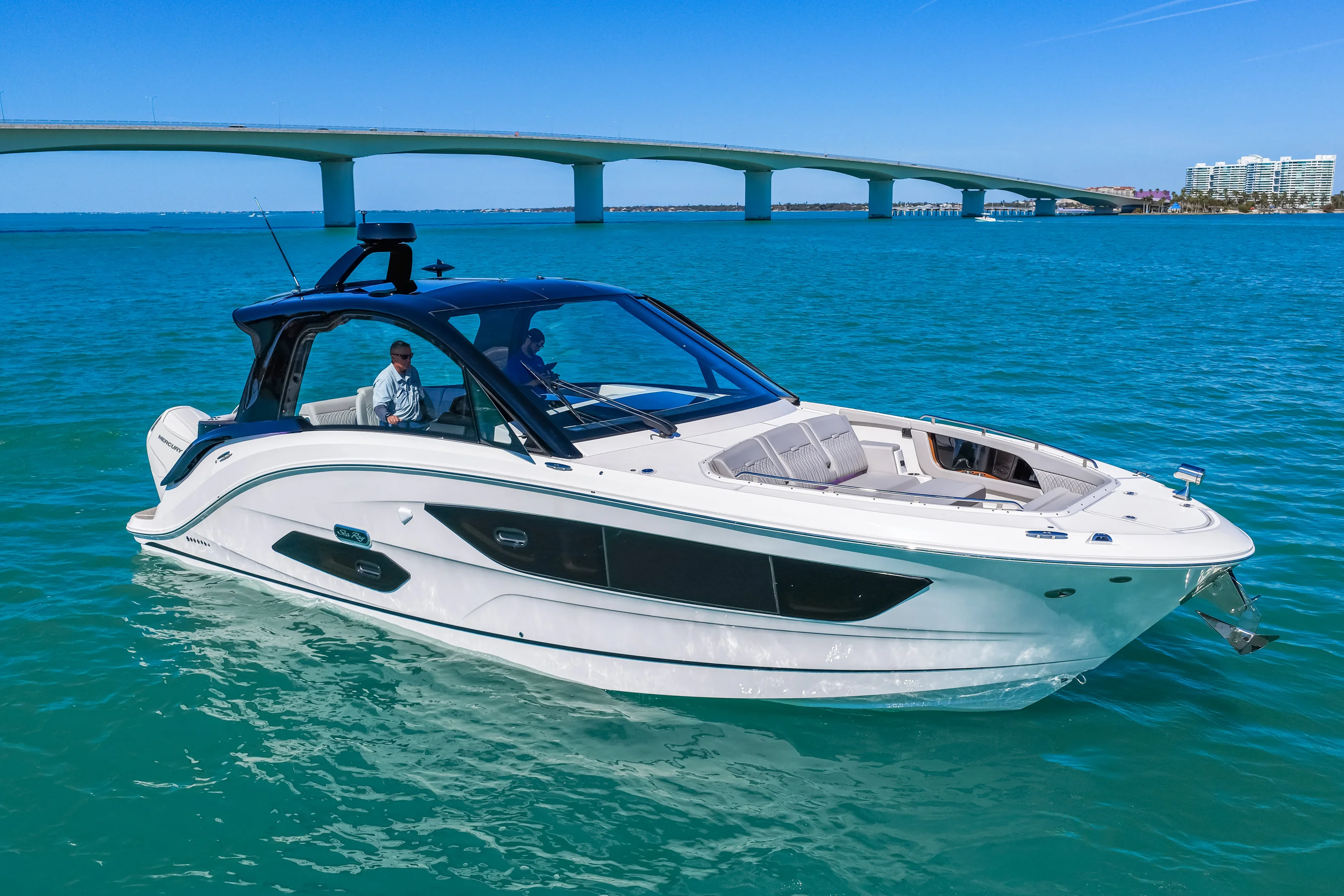 2026 Sea Ray Sundancer 370 Outboard Image Thumbnail #31