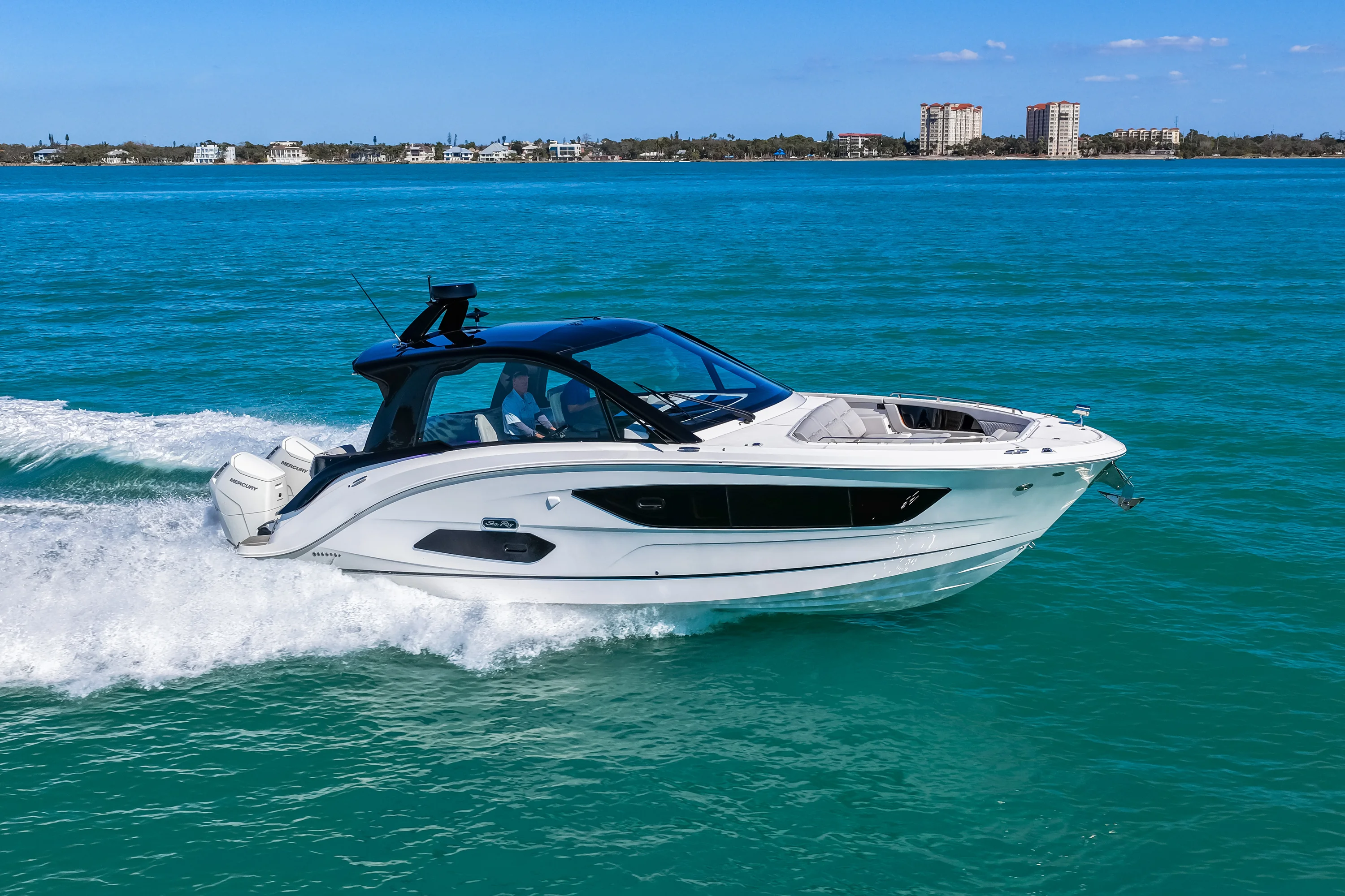 2026 Sea Ray Sundancer 370 Outboard Image Thumbnail #2