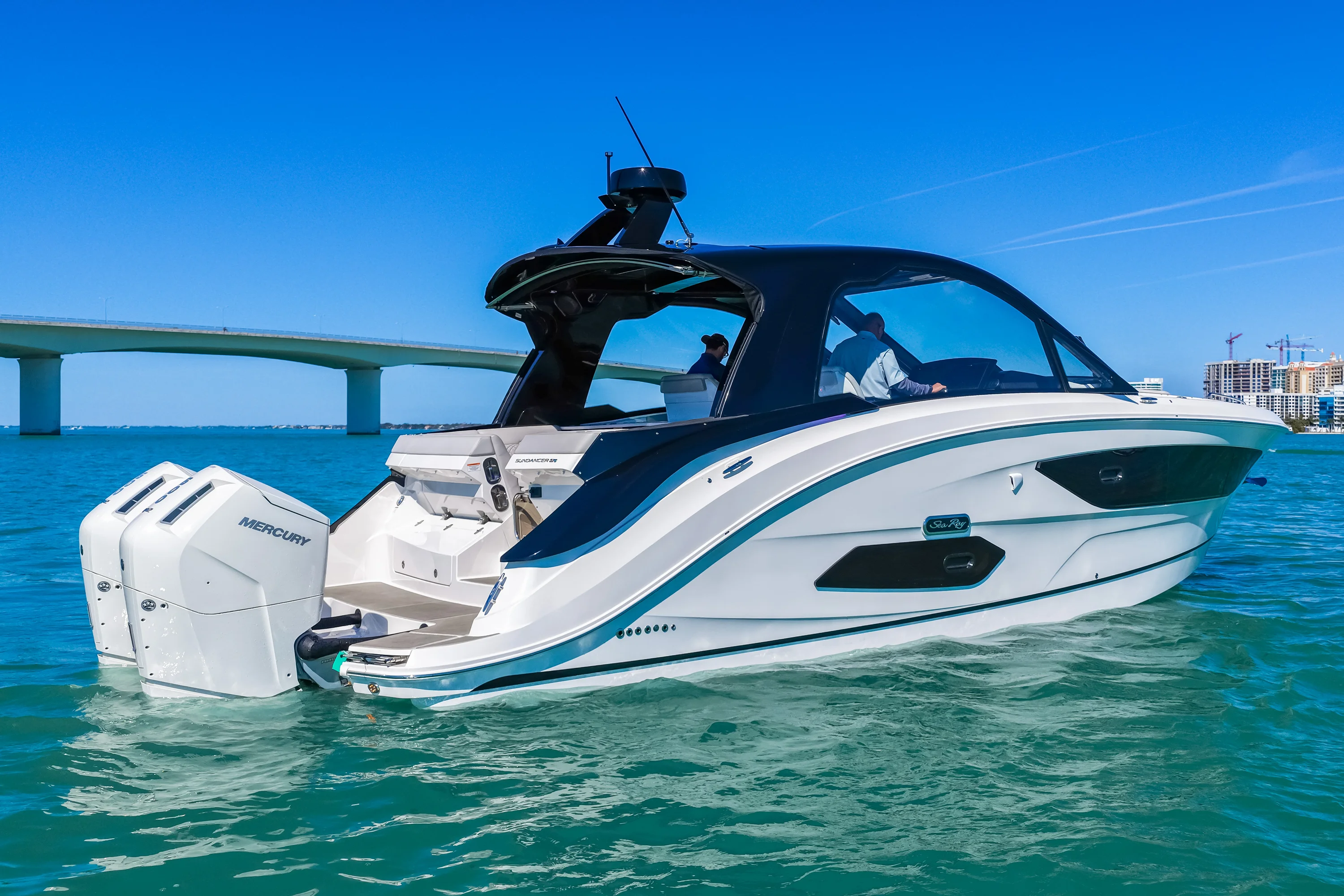 2026 Sea Ray Sundancer 370 Outboard Image Thumbnail #75