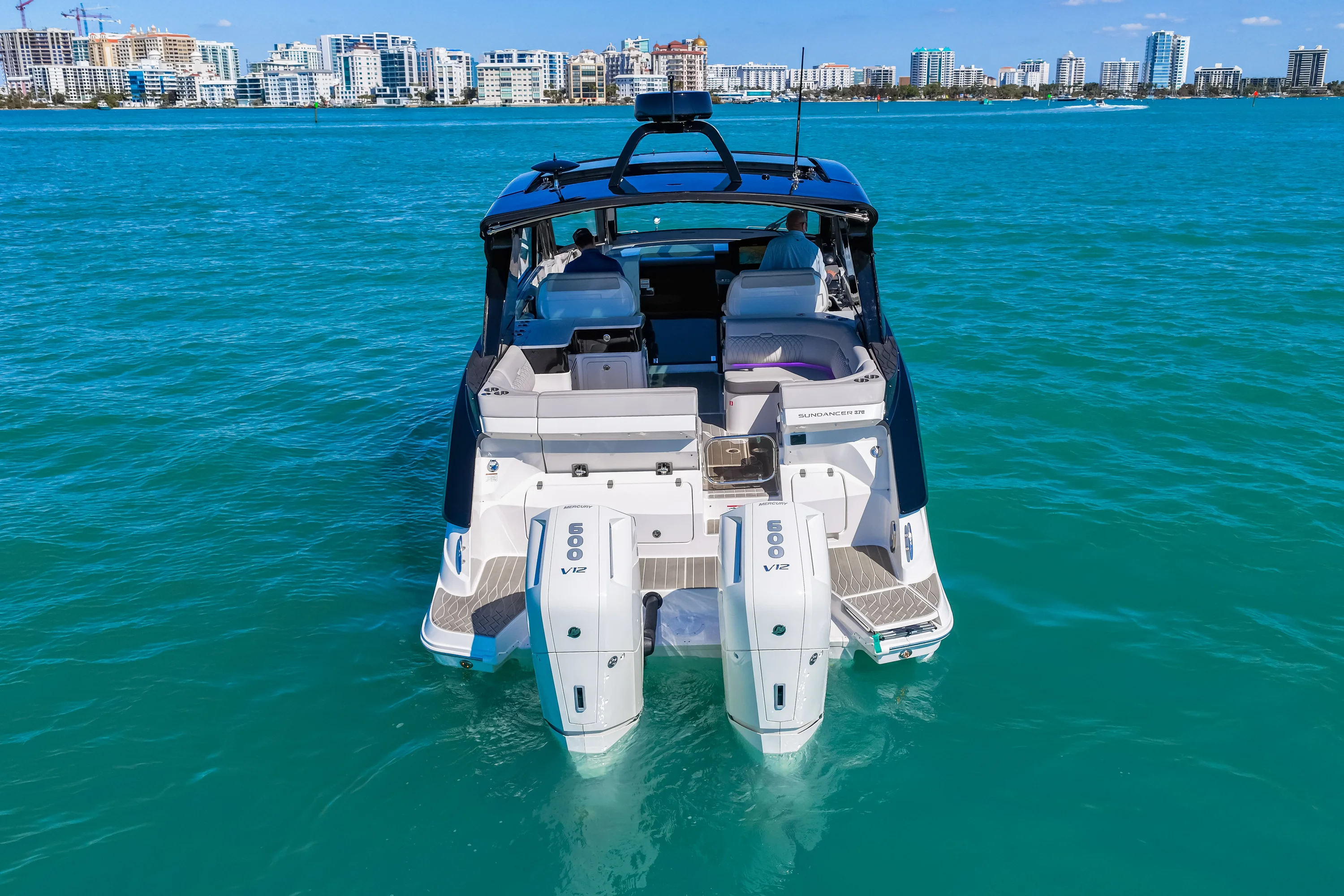 2026 Sea Ray Sundancer 370 Outboard Image Thumbnail #22