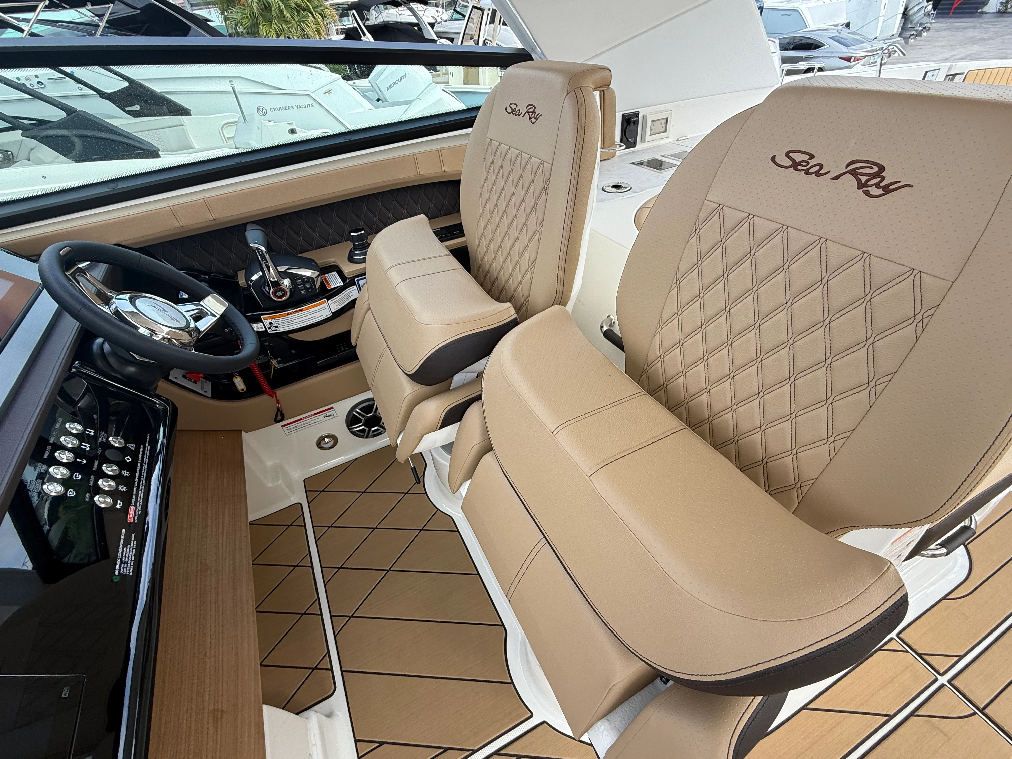 2026 Sea Ray SLX 400 Outboard Image Thumbnail #19