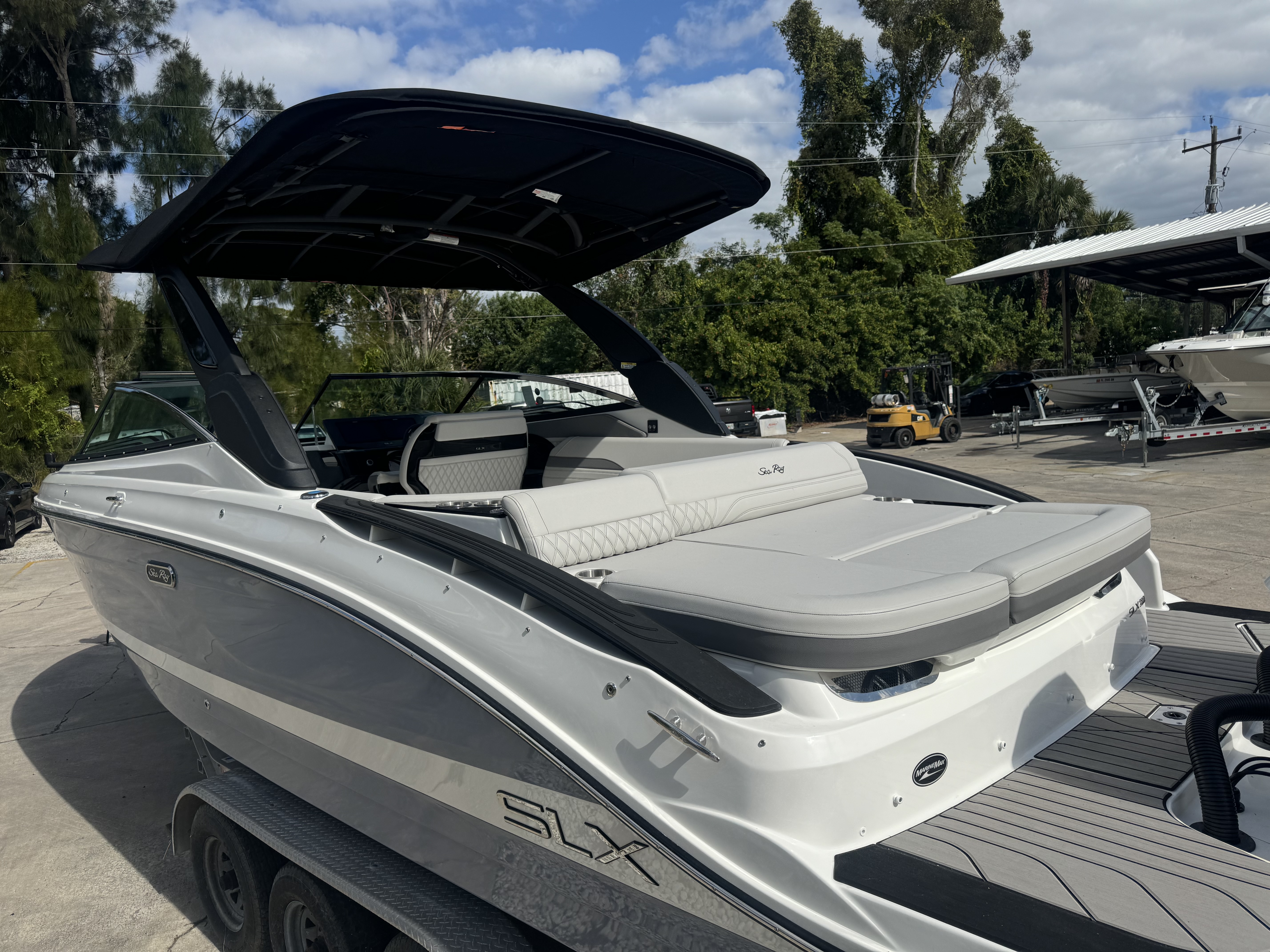 2026 Sea Ray SLX 280 Outboard Image Thumbnail #4