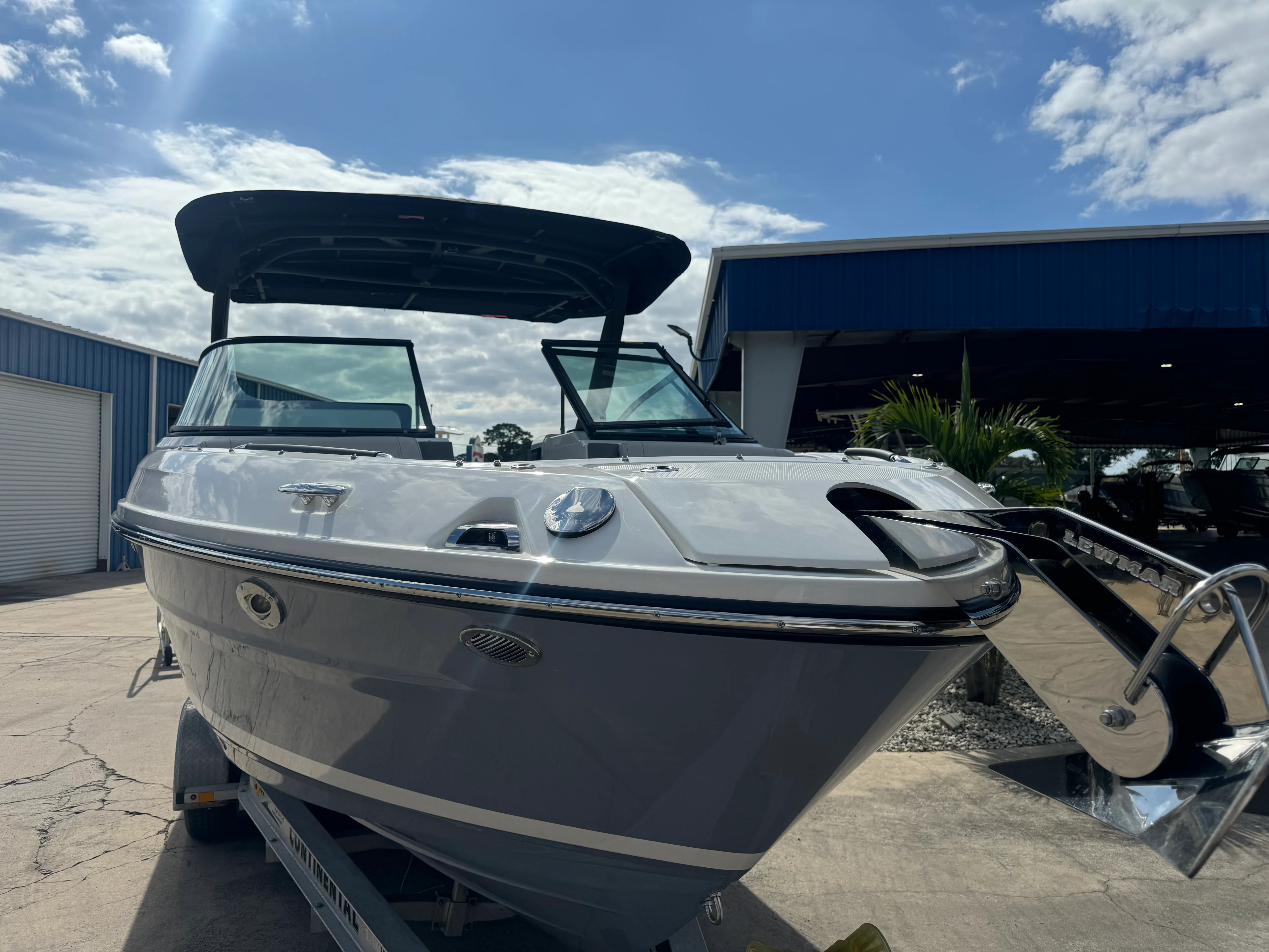 2026 Sea Ray SLX 280 Outboard Image Thumbnail #3