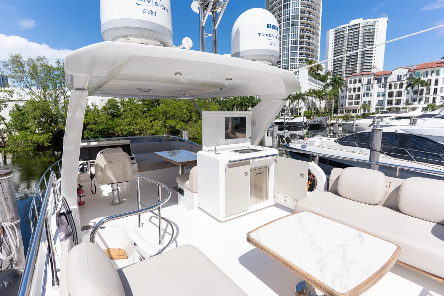 2022 Azimut 50 FLYBRIDGE Image Thumbnail #42