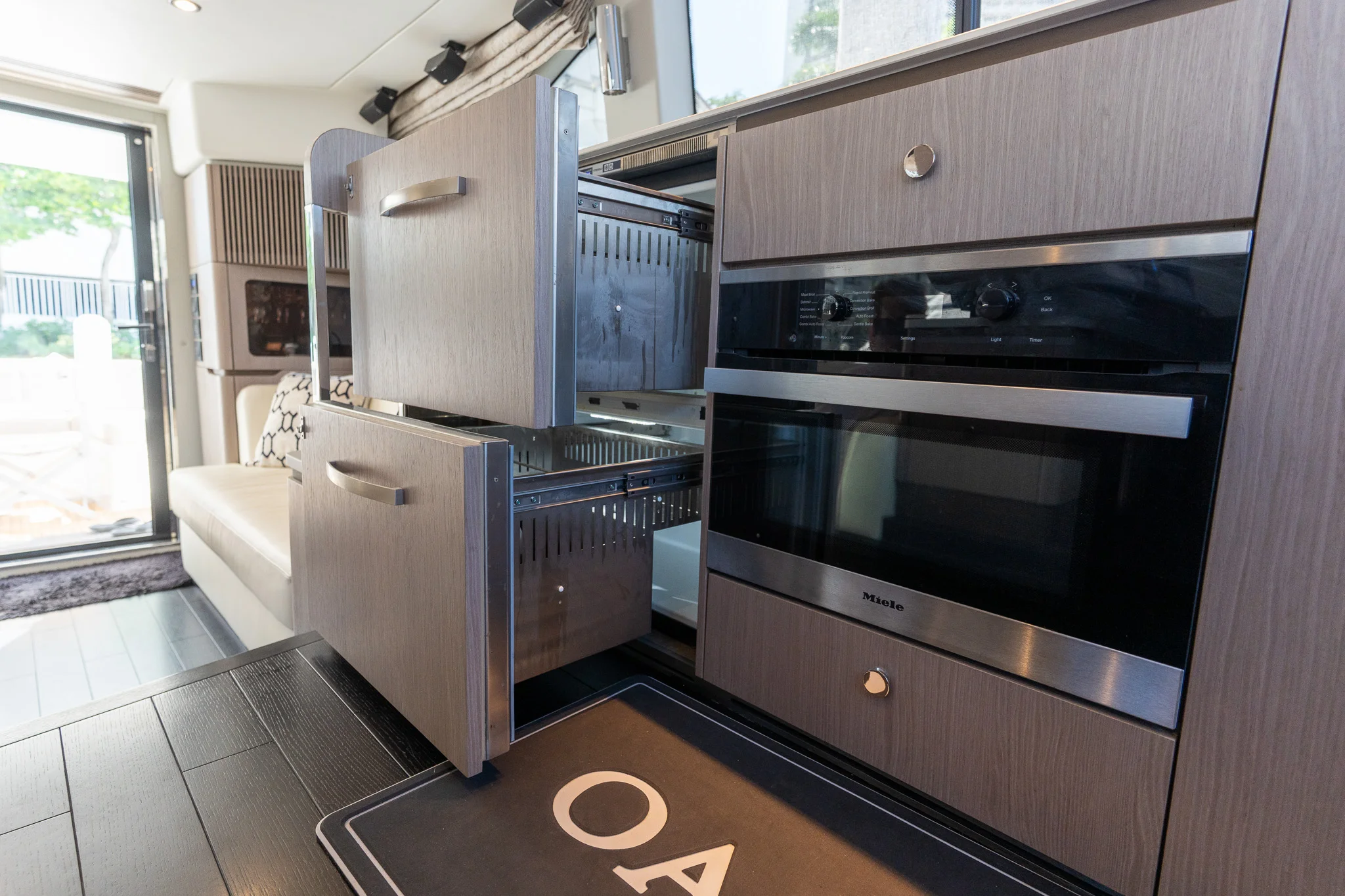 2022 Azimut 50 FLYBRIDGE Image Thumbnail #49