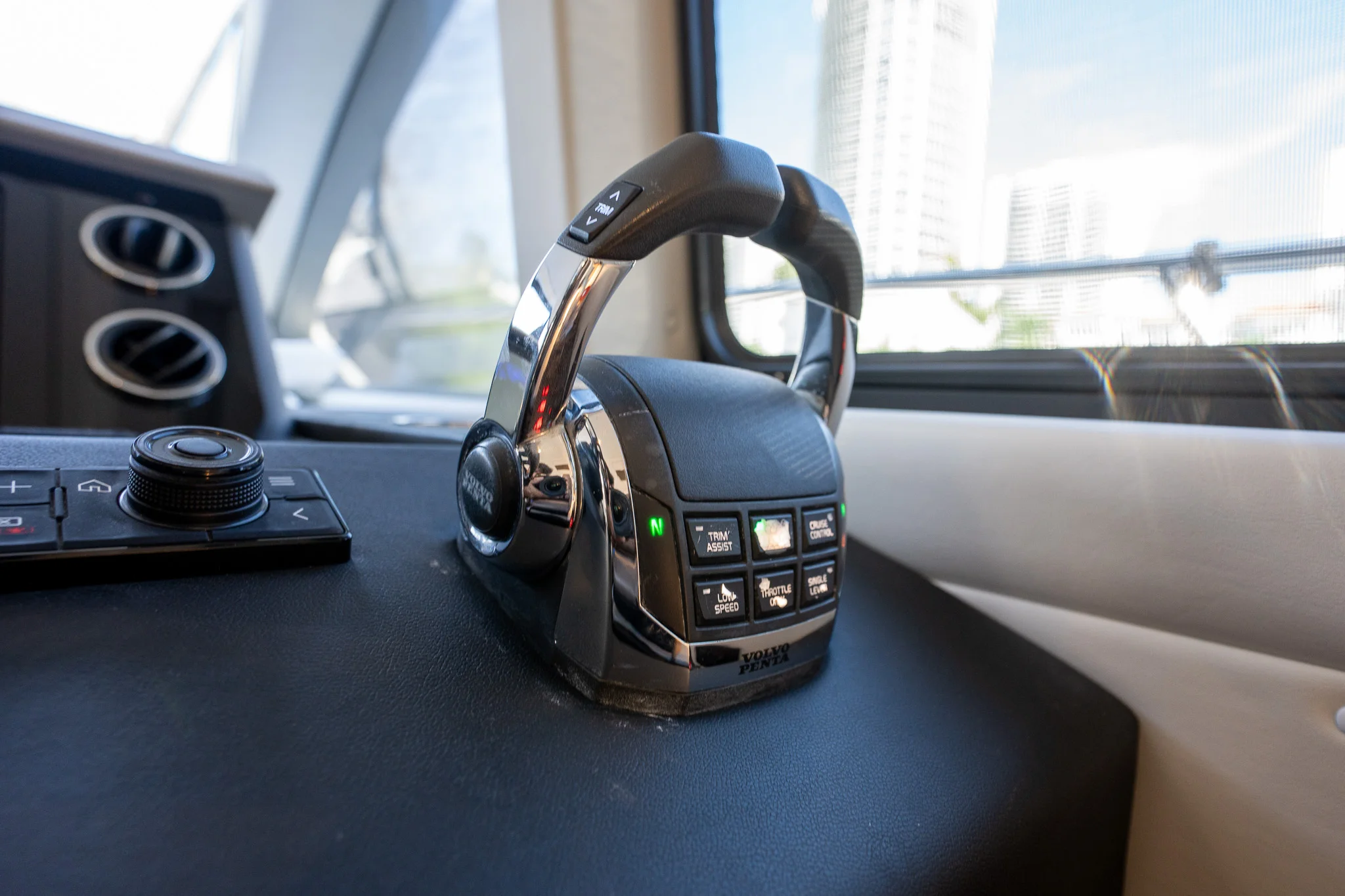 2022 Azimut 50 FLYBRIDGE Image Thumbnail #45