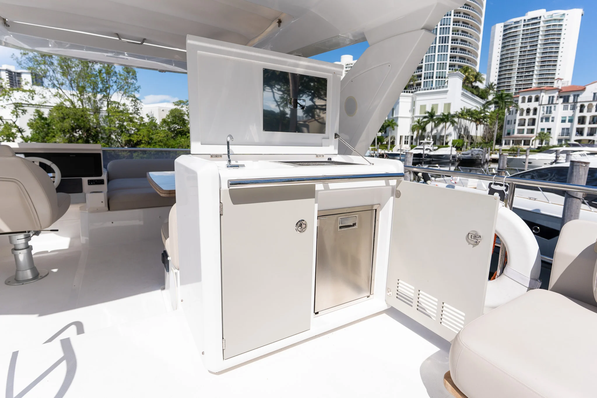 2022 Azimut 50 FLYBRIDGE Image Thumbnail #58