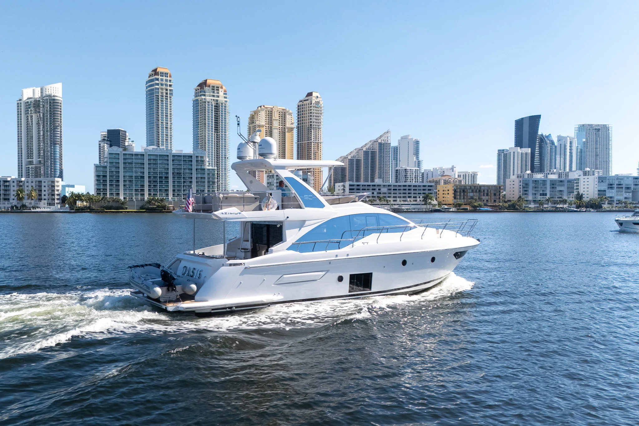 2022 Azimut 50 FLYBRIDGE Image Thumbnail #2