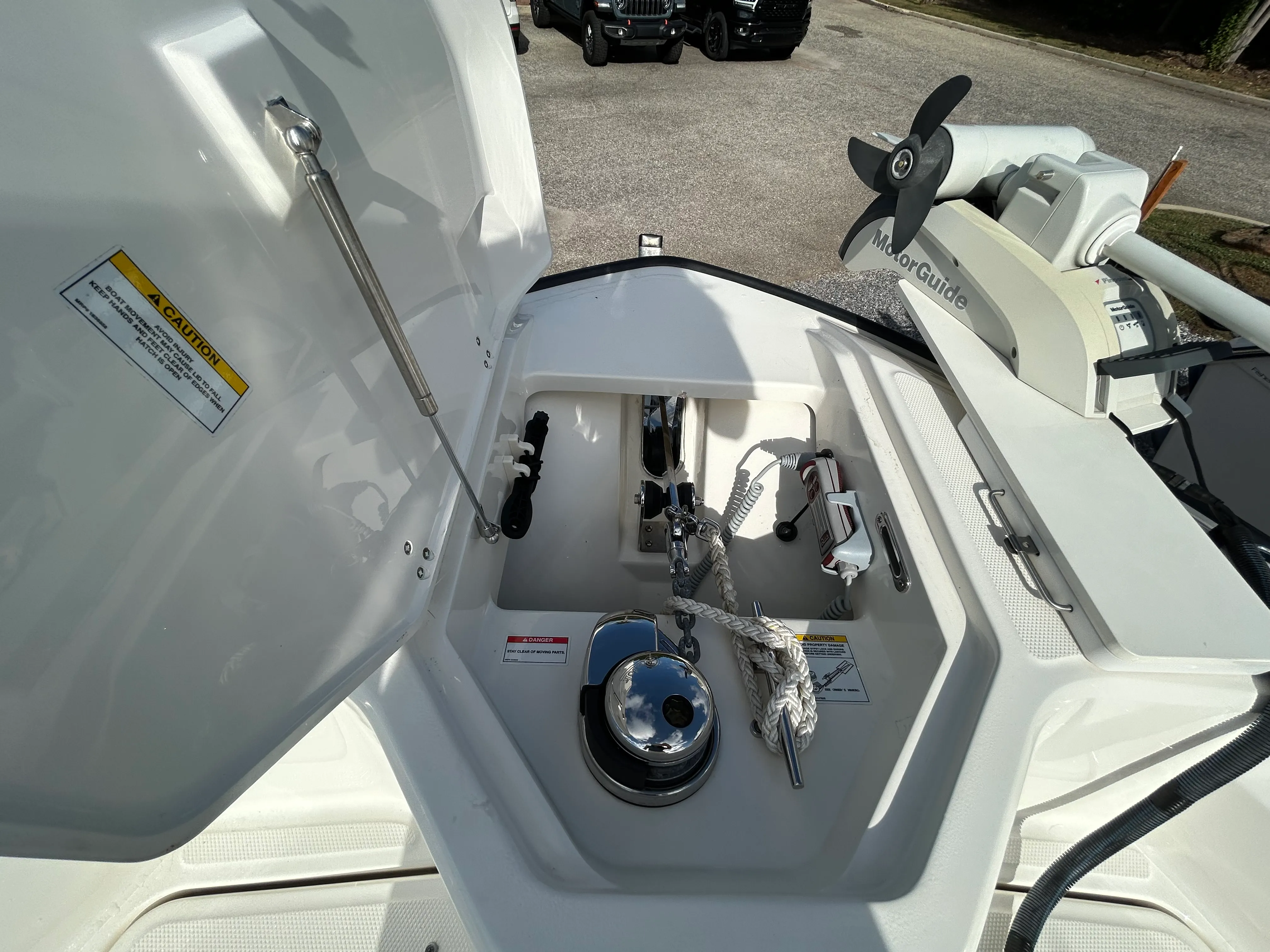 2023 Boston Whaler 28 DAUNTLESS Image Thumbnail #19