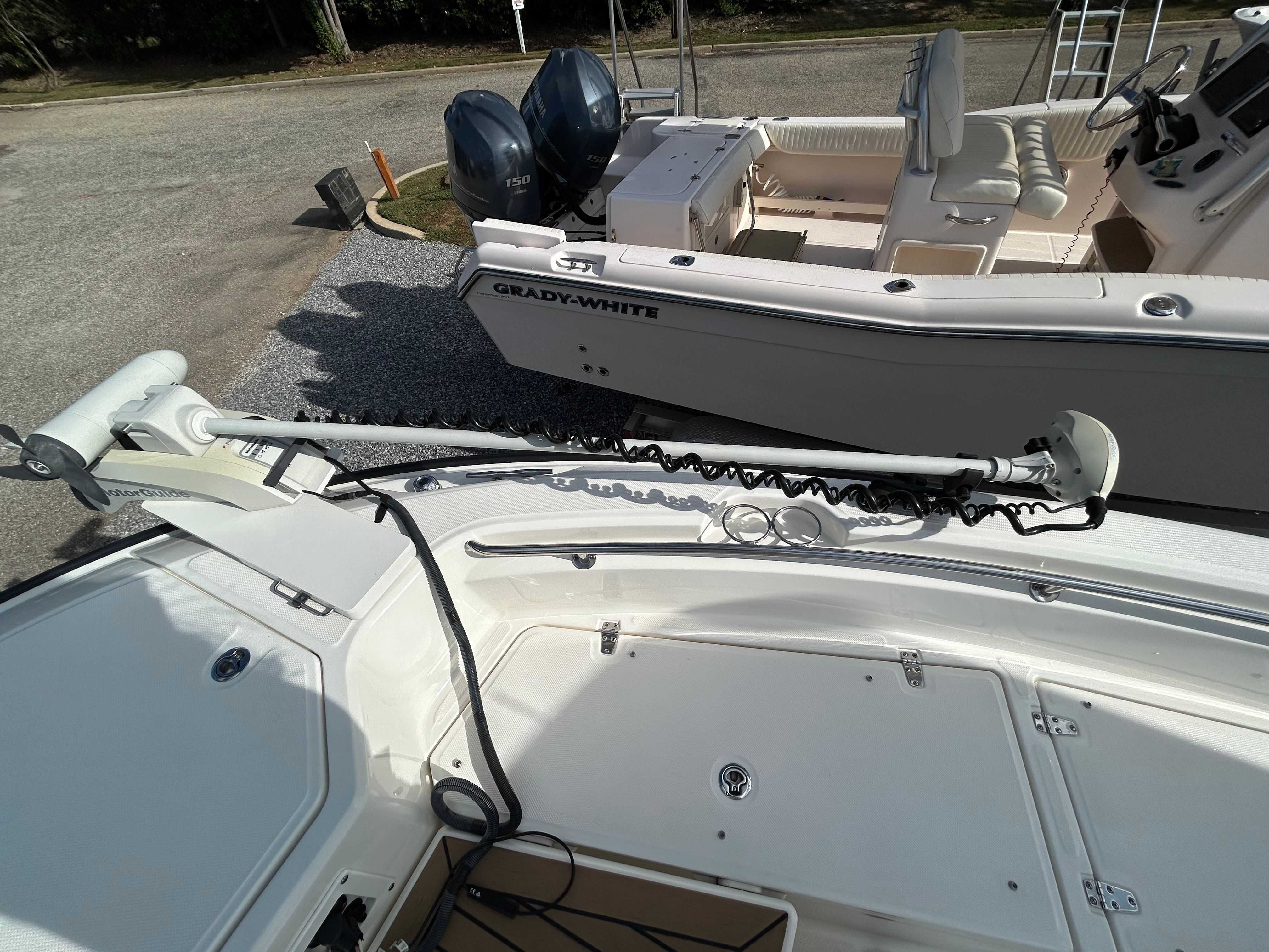 2023 Boston Whaler 28 DAUNTLESS Image Thumbnail #17
