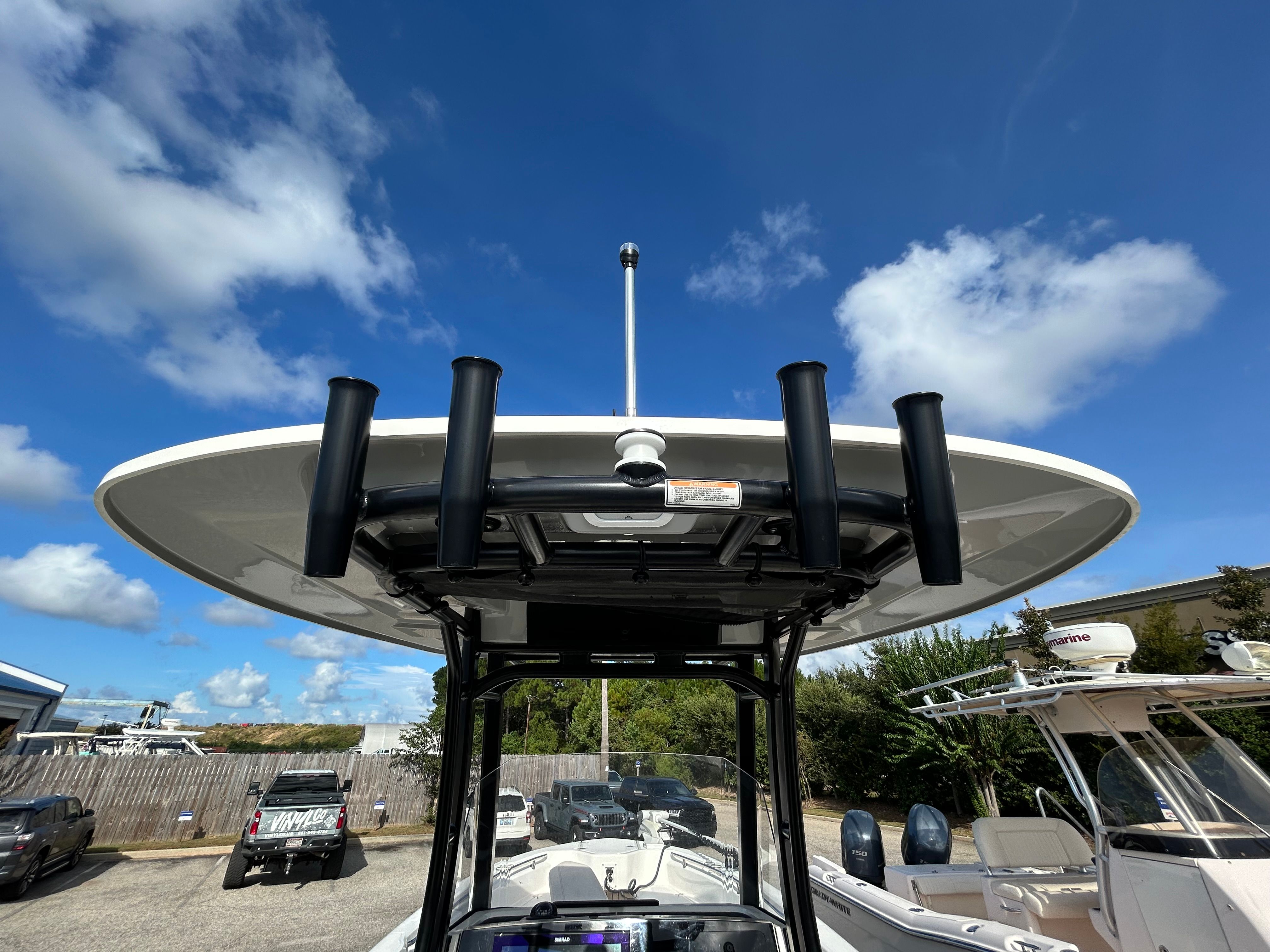 2023 Boston Whaler 28 DAUNTLESS Image Thumbnail #11