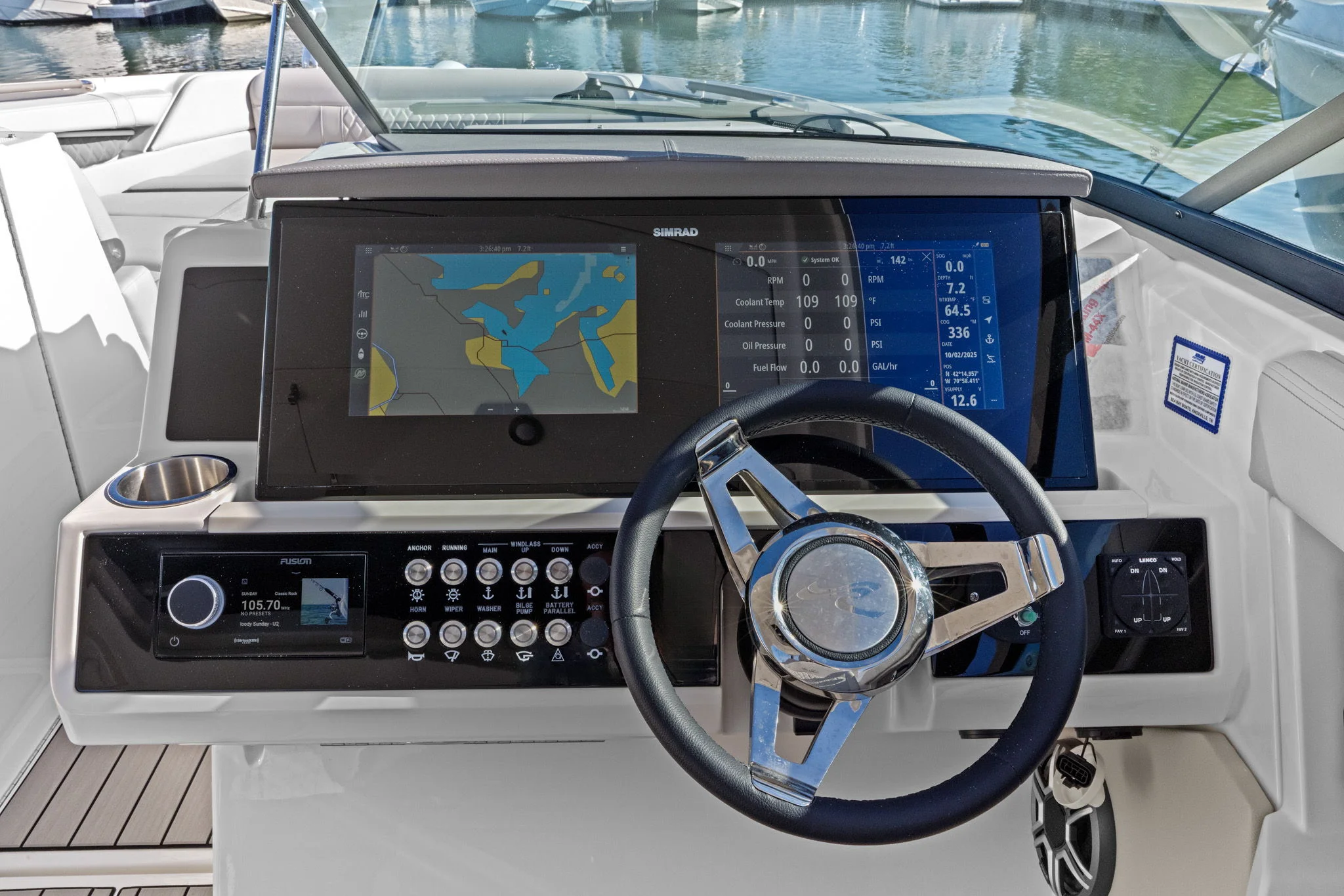 2026 Sea Ray SLX 350 Outboard Image Thumbnail #22