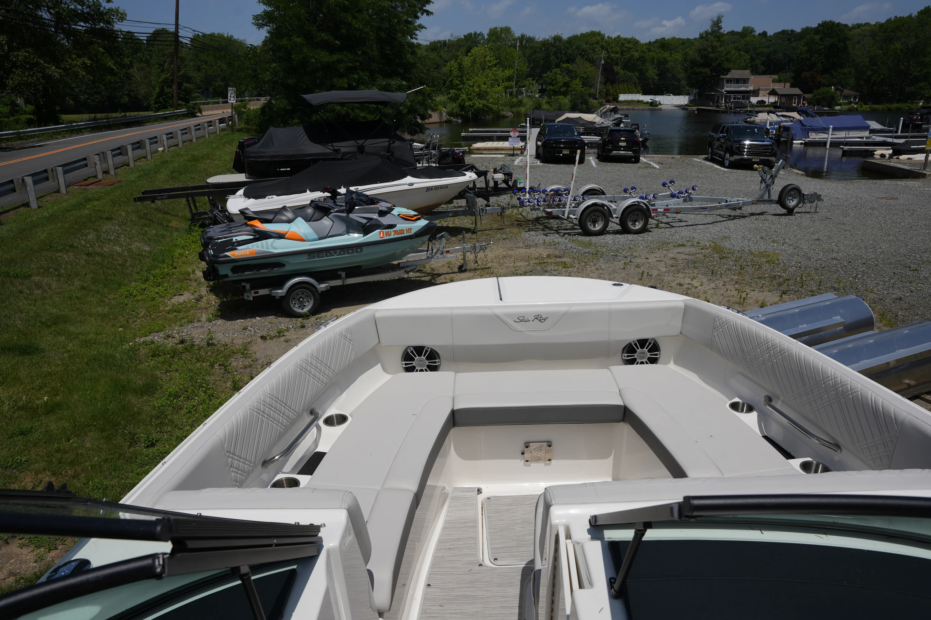 2026 Sea Ray SDX 270 Image Thumbnail #27