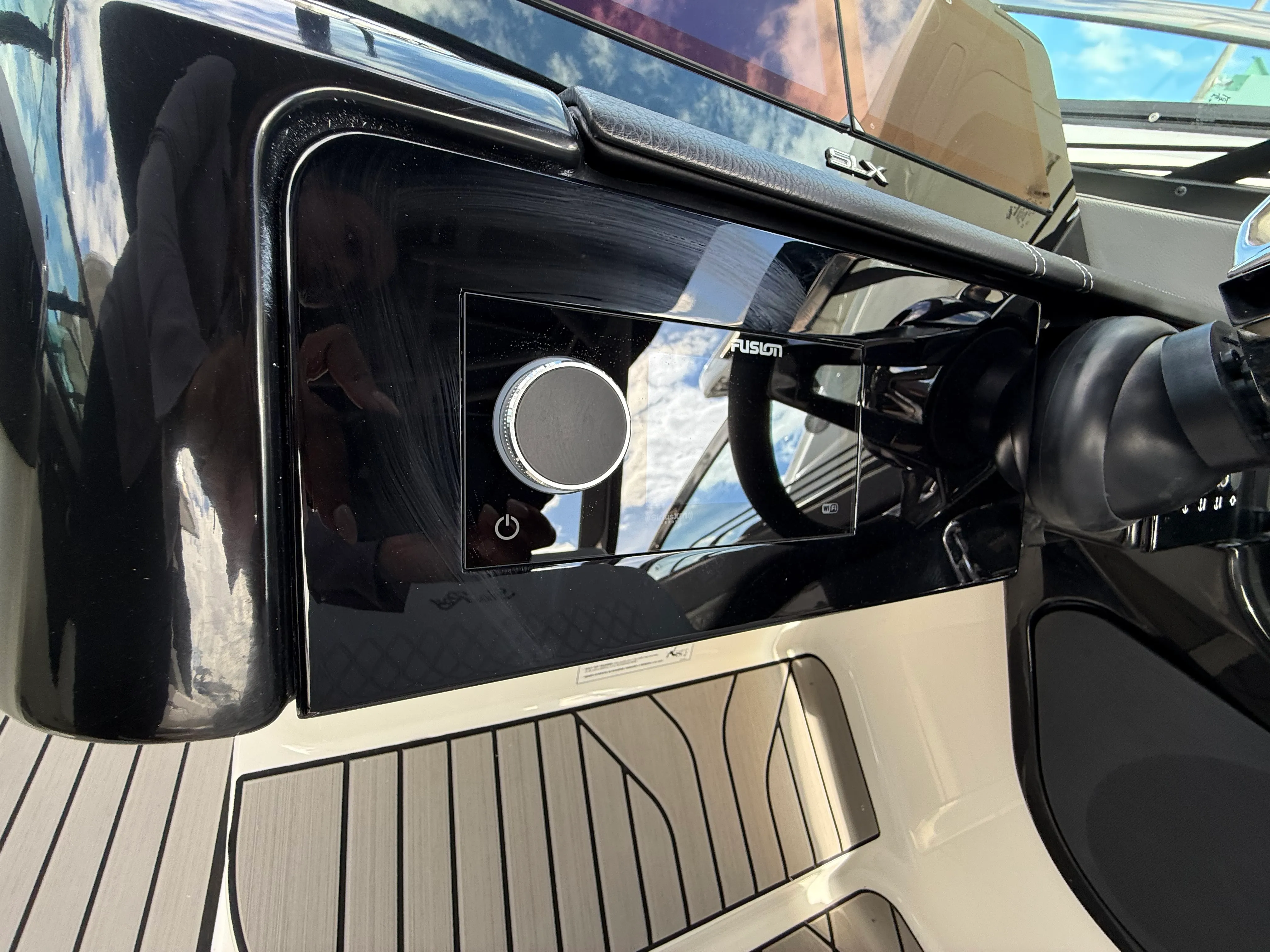 2026 Sea Ray SLX 280 Outboard Image Thumbnail #18