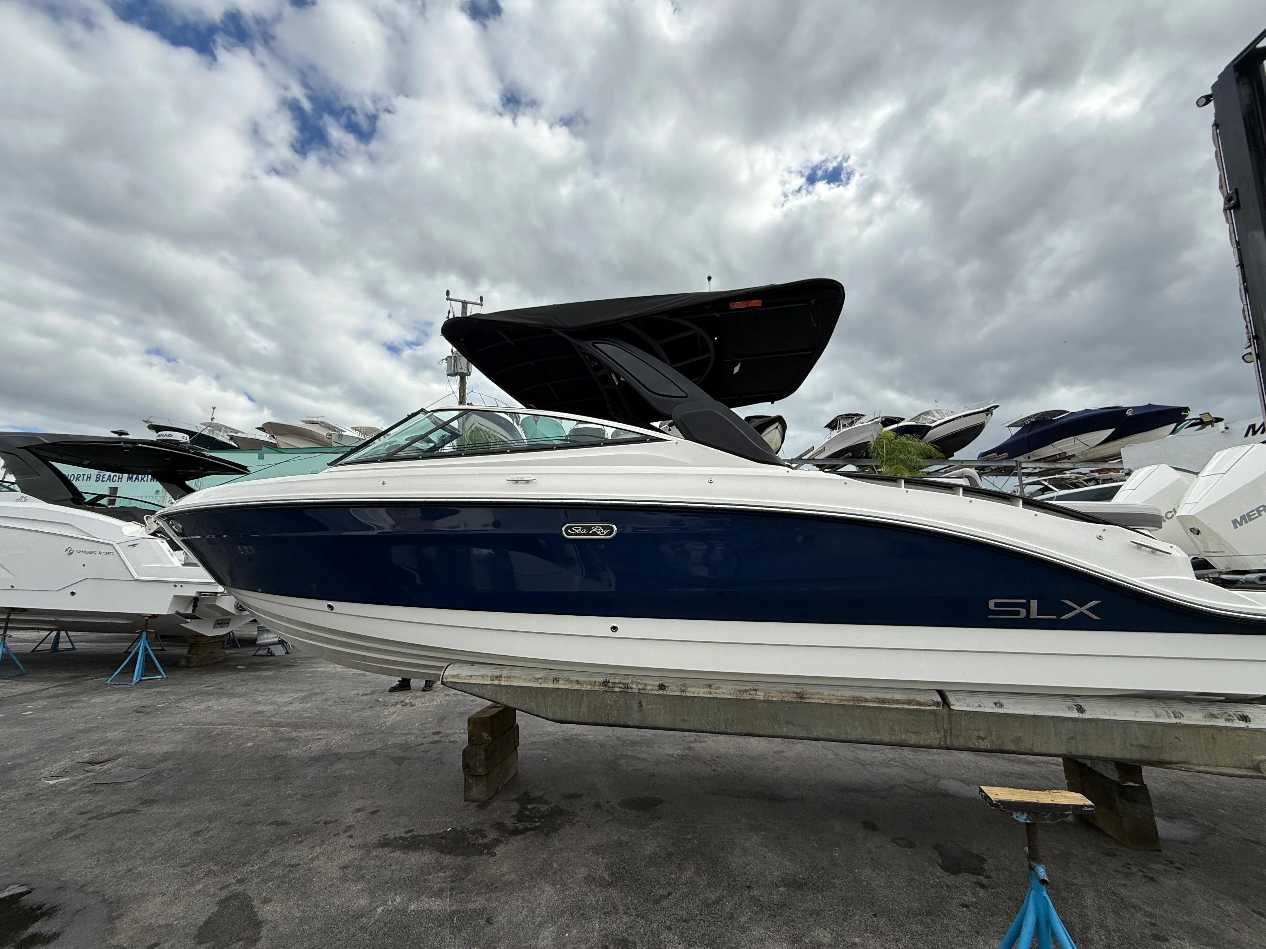 2026 Sea Ray SLX 280 Outboard Image Thumbnail #0