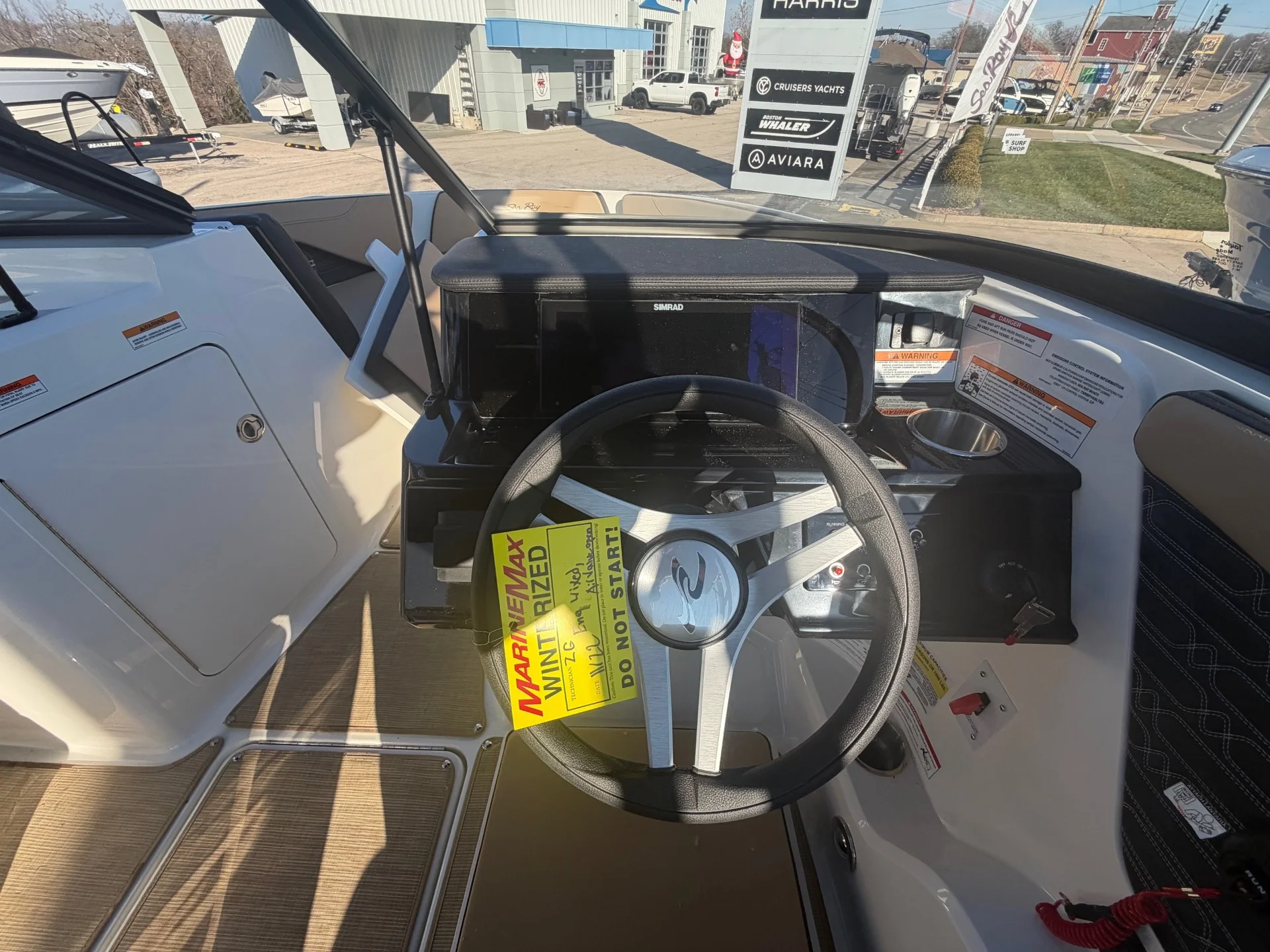 2026 Sea Ray SPX 210 Image Thumbnail #11