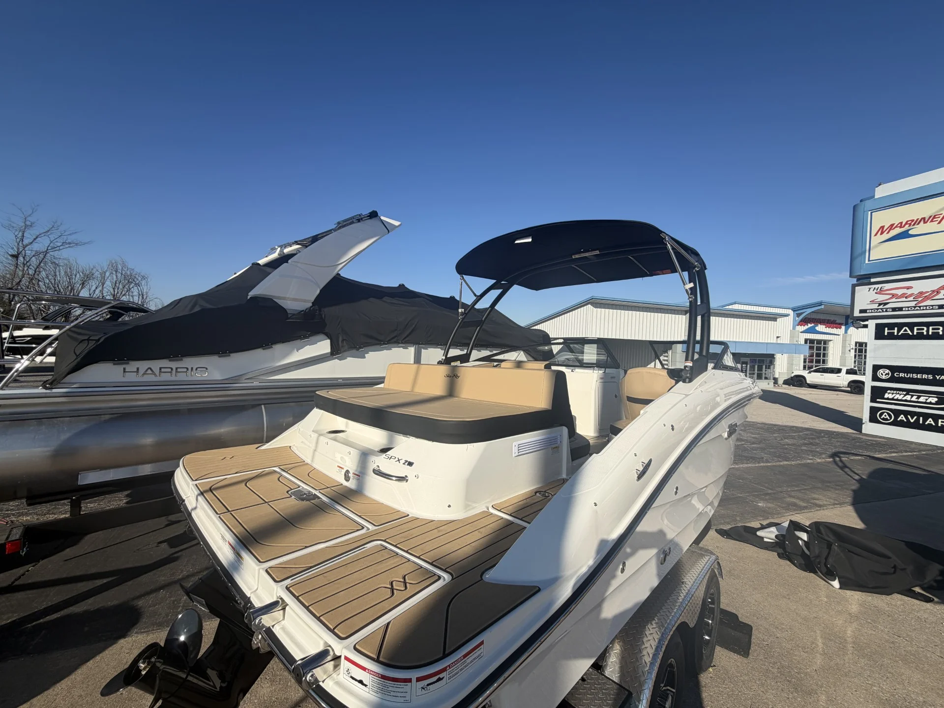 2026 Sea Ray SPX 210 Image Thumbnail #1