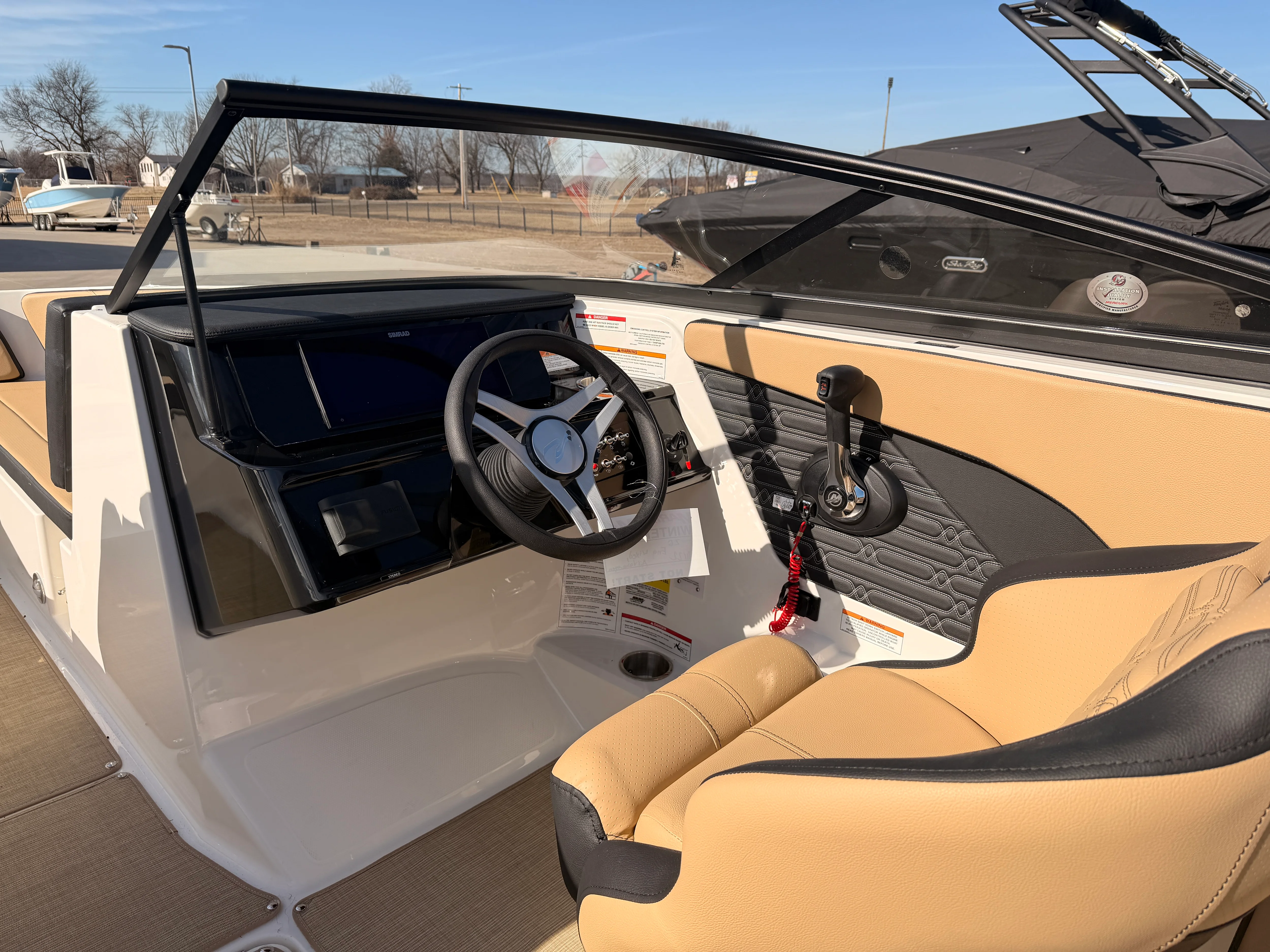 2026 Sea Ray SPX 210 Image Thumbnail #14