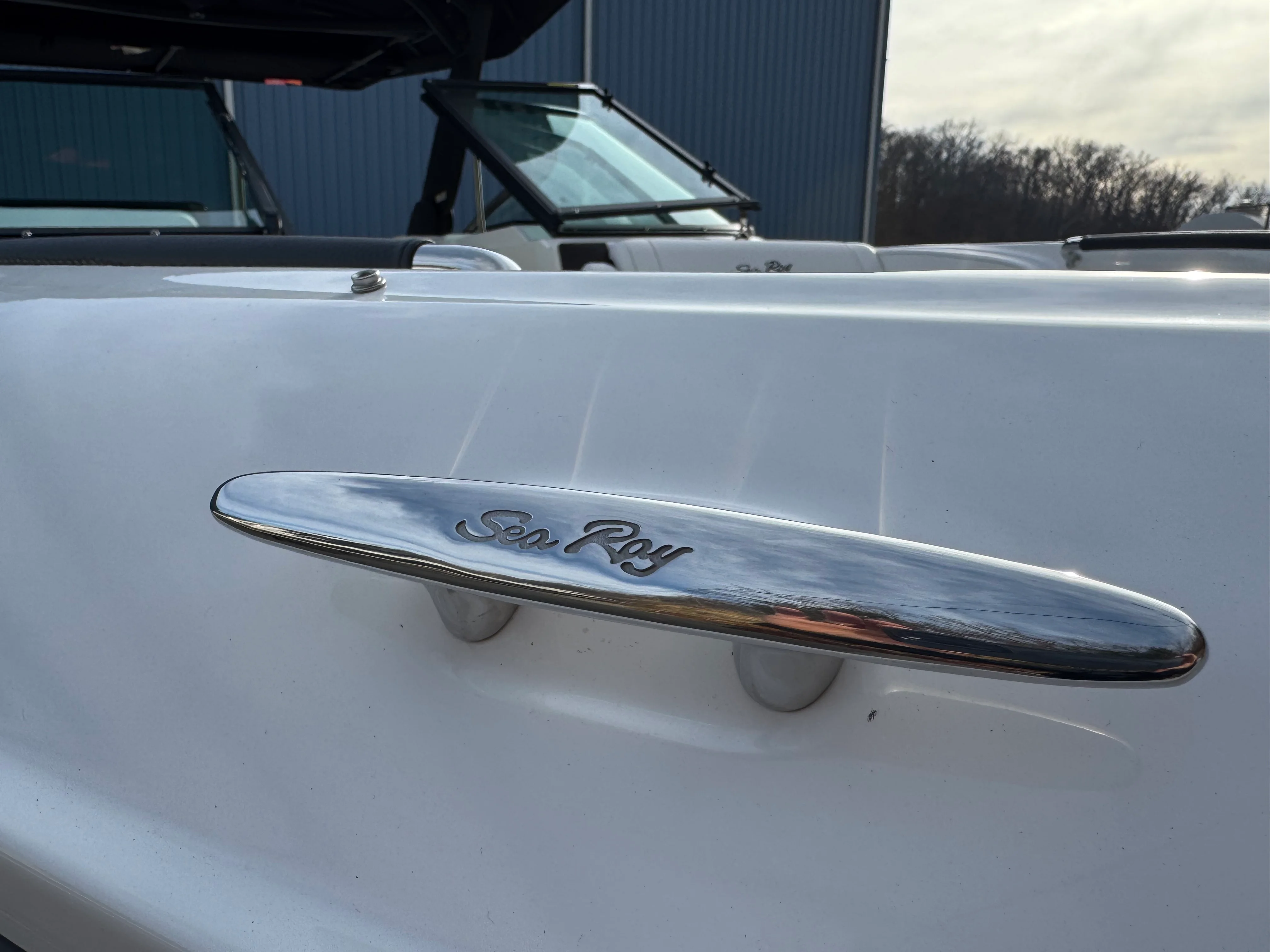 2026 Sea Ray SLX 260 Image Thumbnail #5