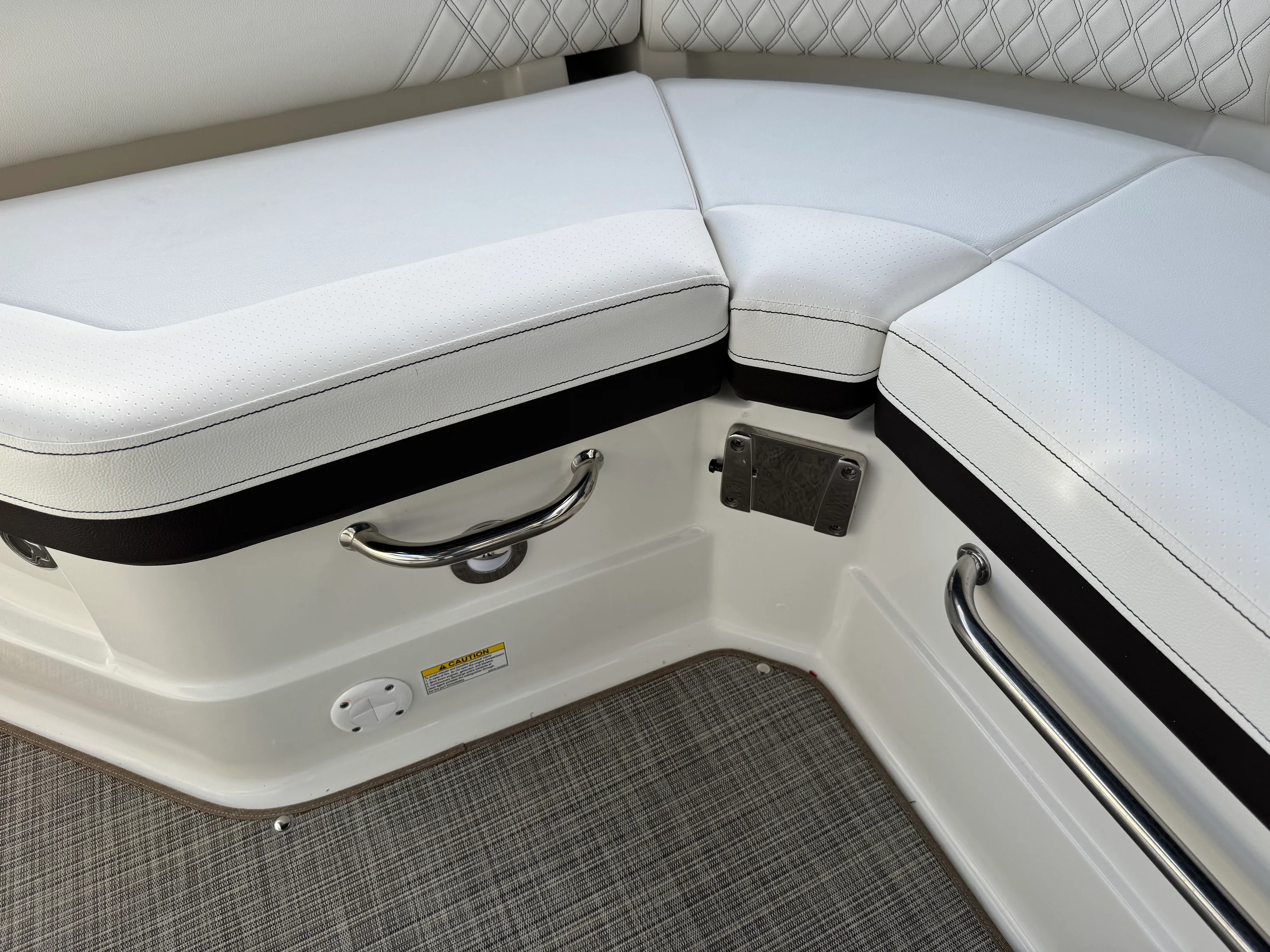 2026 Sea Ray SLX 260 Image Thumbnail #20