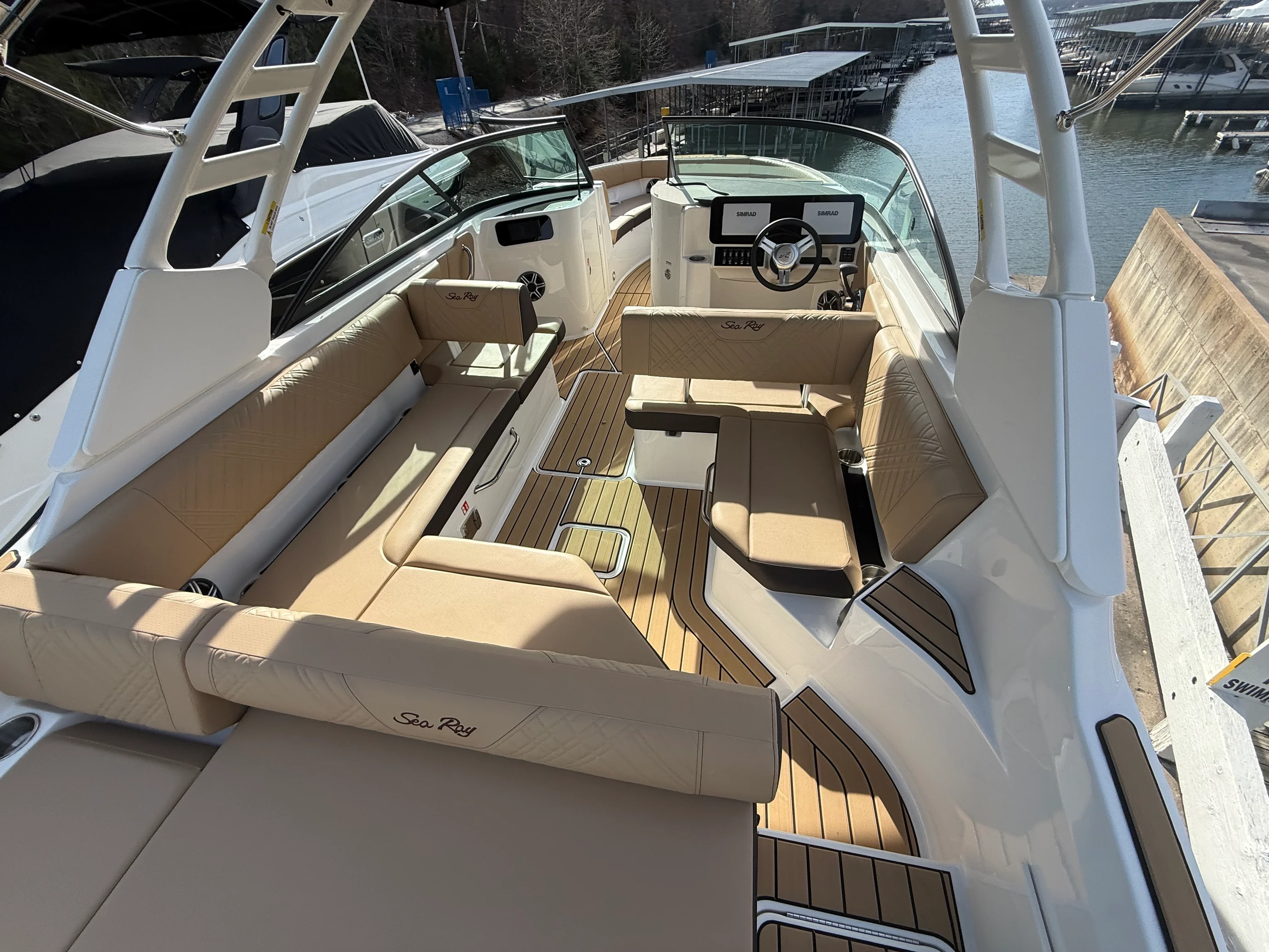 2026 Sea Ray SDX 250 Outboard Image Thumbnail #20