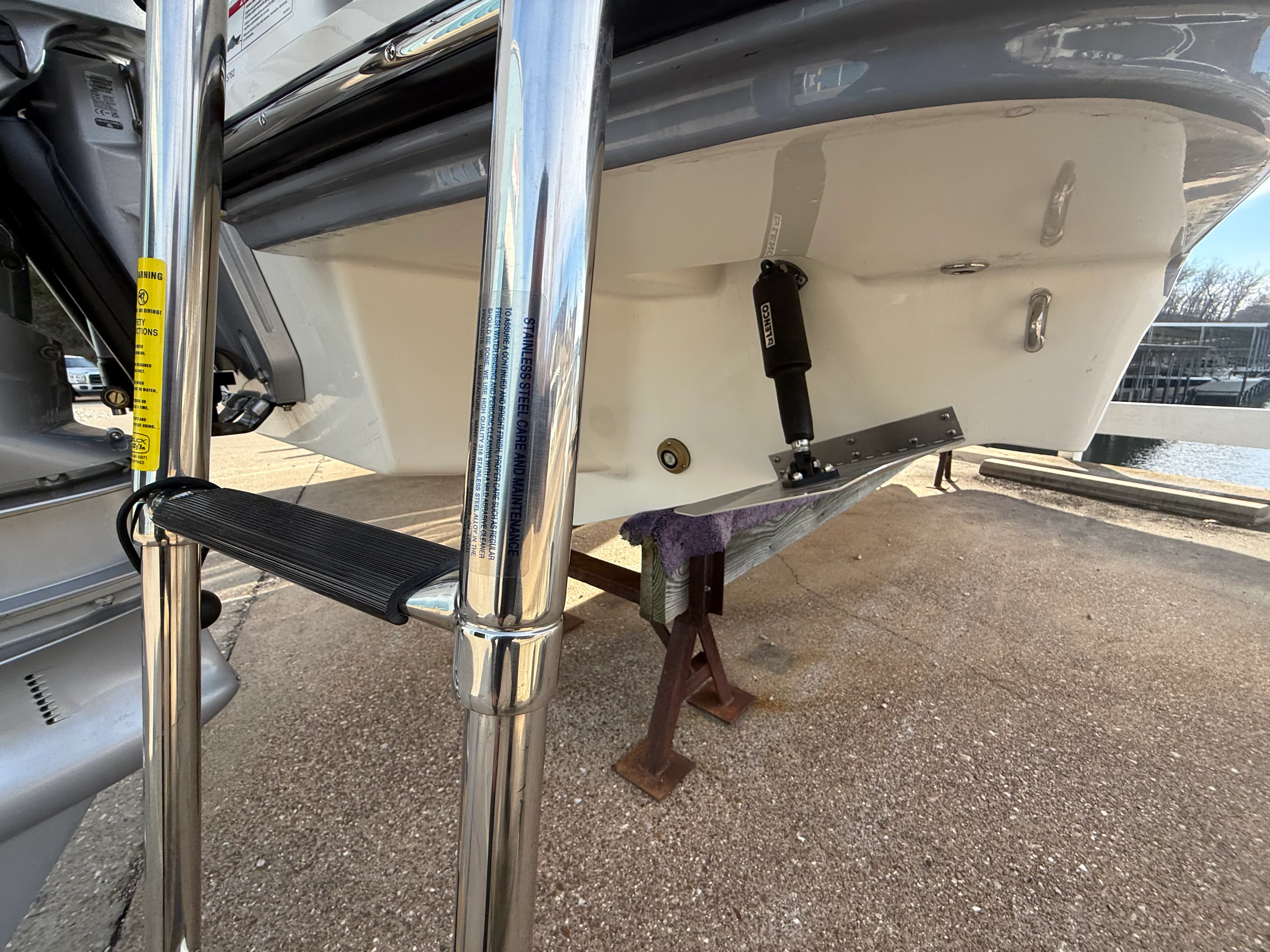 2026 Sea Ray SDX 250 Outboard Image Thumbnail #27