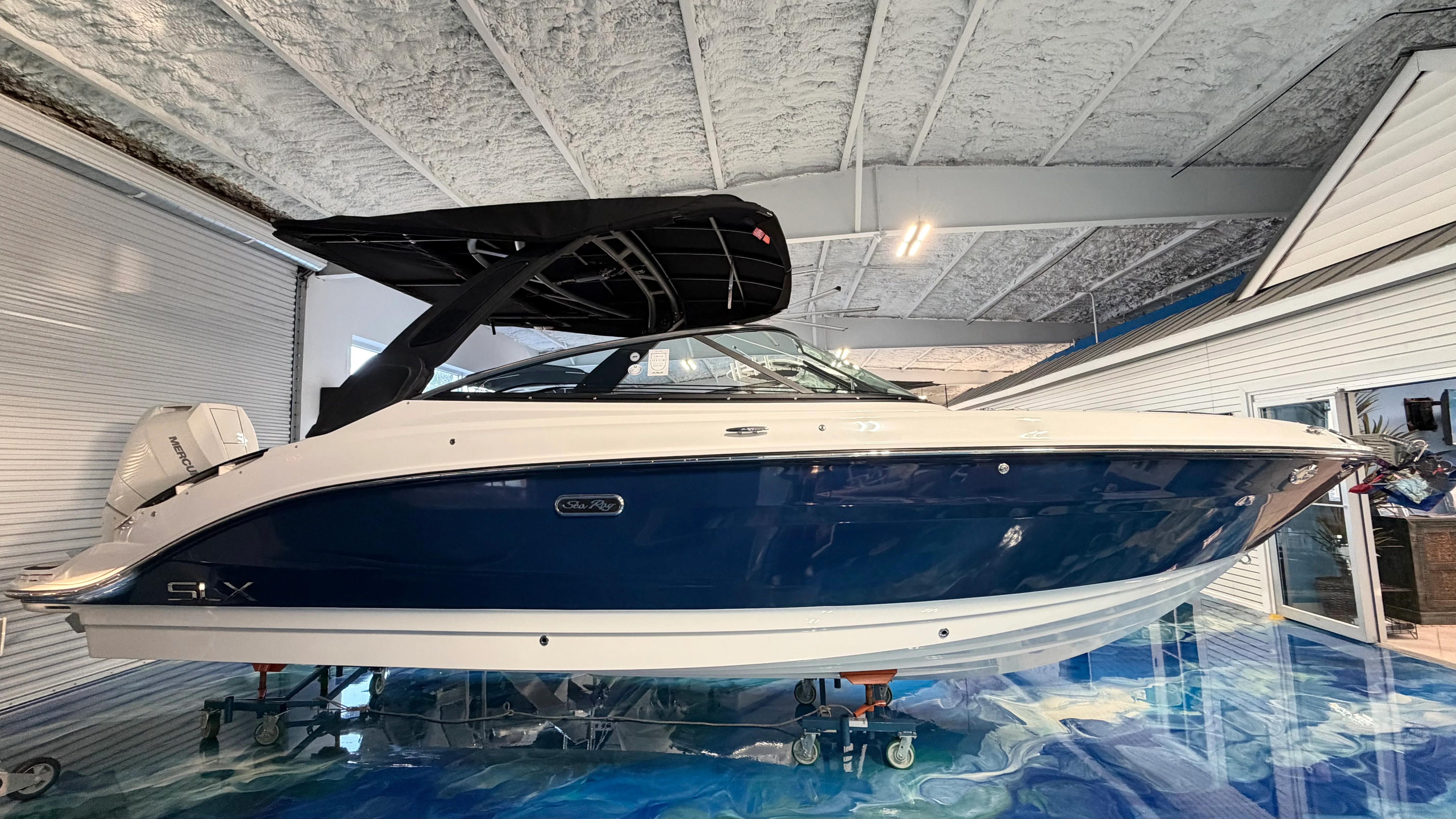 2026 Sea Ray SLX 260 Outboard Image Thumbnail #0