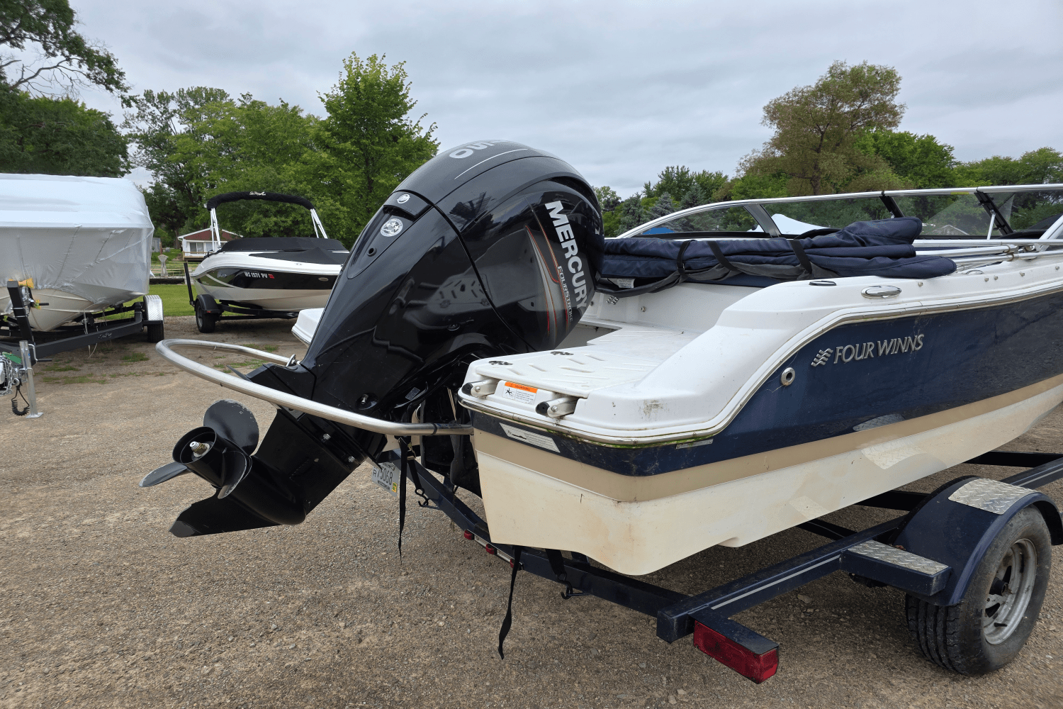 2015 Four Winns H 180 OB Image Thumbnail #2