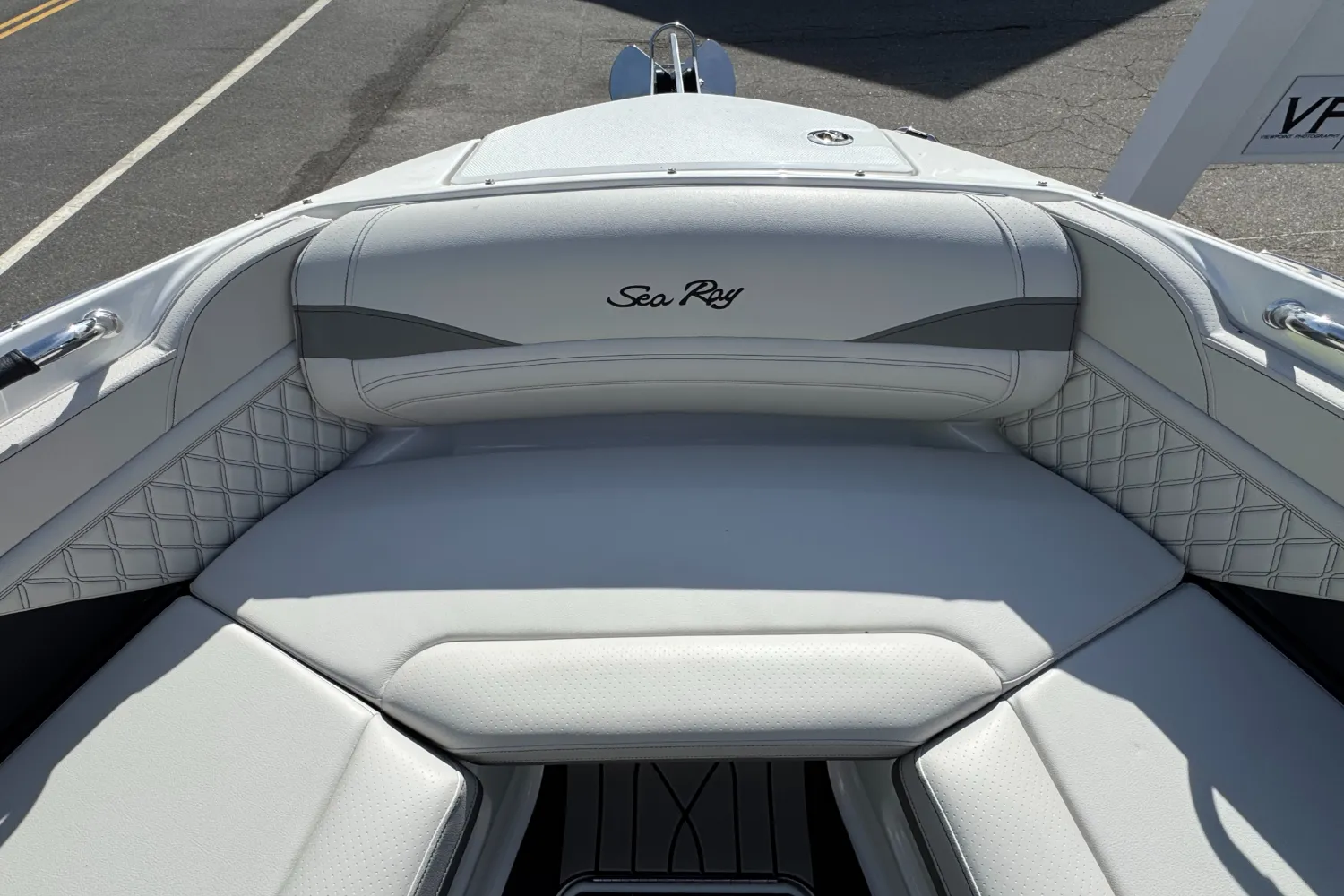 2026 Sea Ray SLX 280 Outboard Image Thumbnail #28