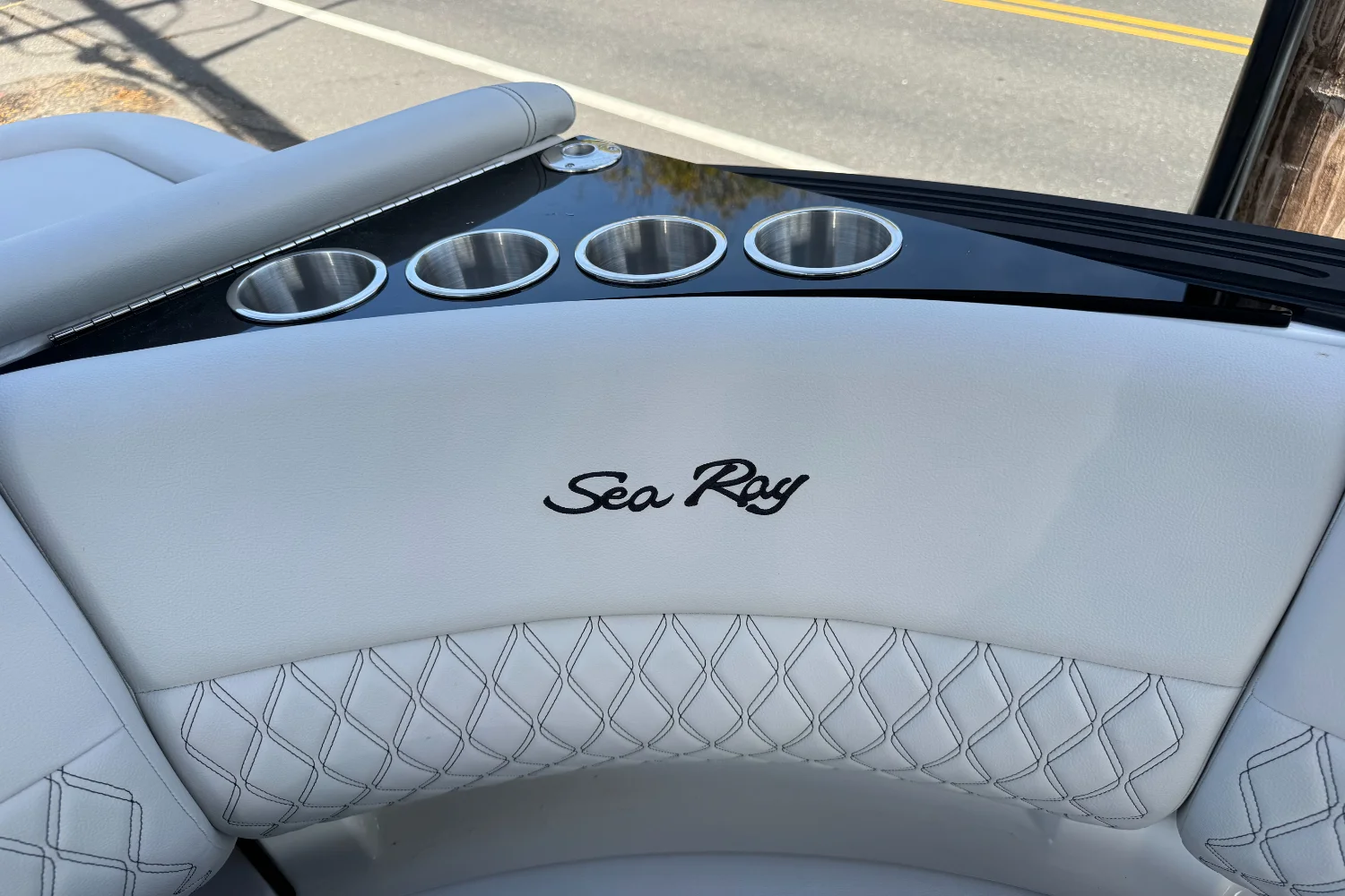 2026 Sea Ray SLX 280 Outboard Image Thumbnail #12