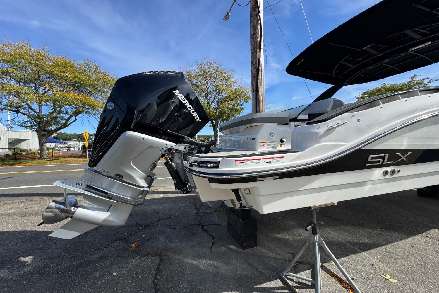 2026 Sea Ray SLX 280 Outboard Image Thumbnail #2