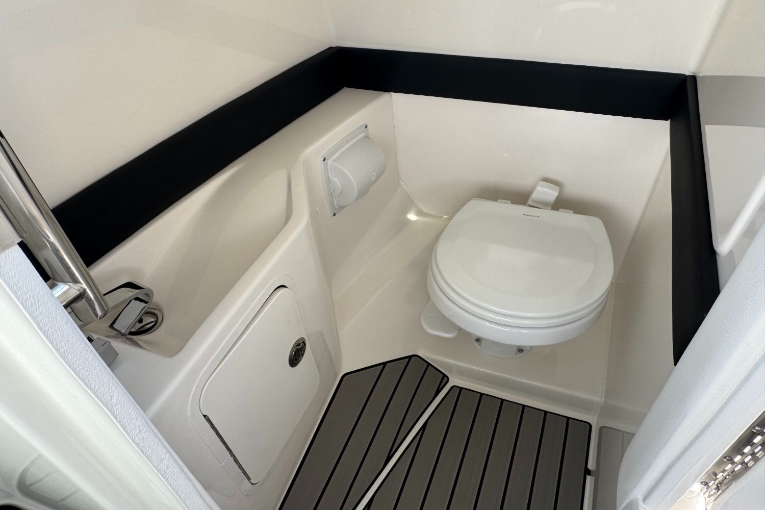 2026 Sea Ray SLX 280 Outboard Image Thumbnail #23