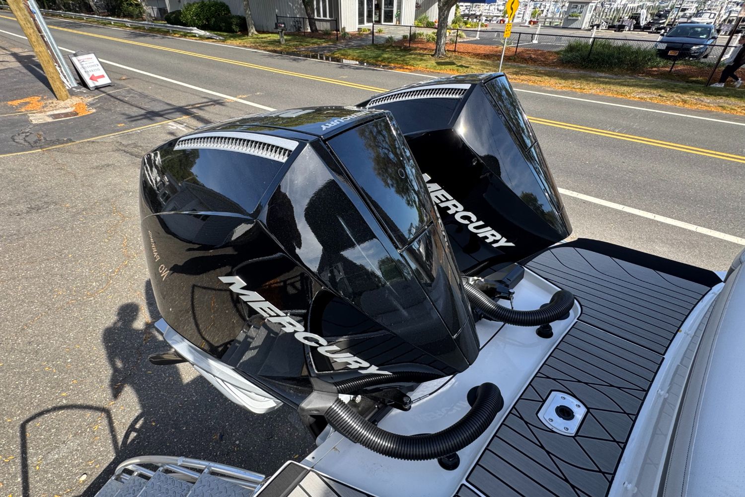 2026 Sea Ray SLX 280 Outboard Image Thumbnail #4