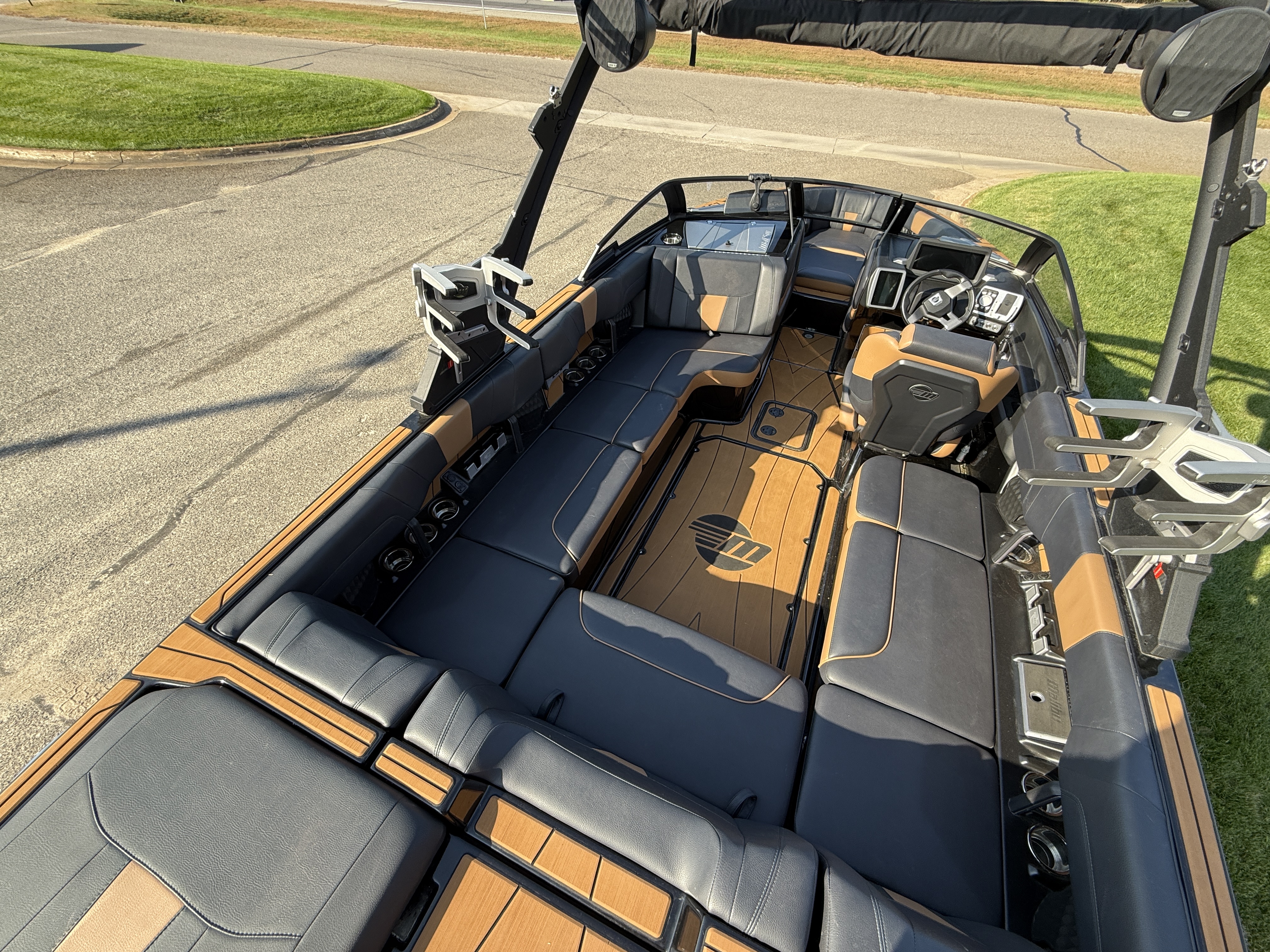 2022 Malibu WAKESETTER 23 LSV Image Thumbnail #4