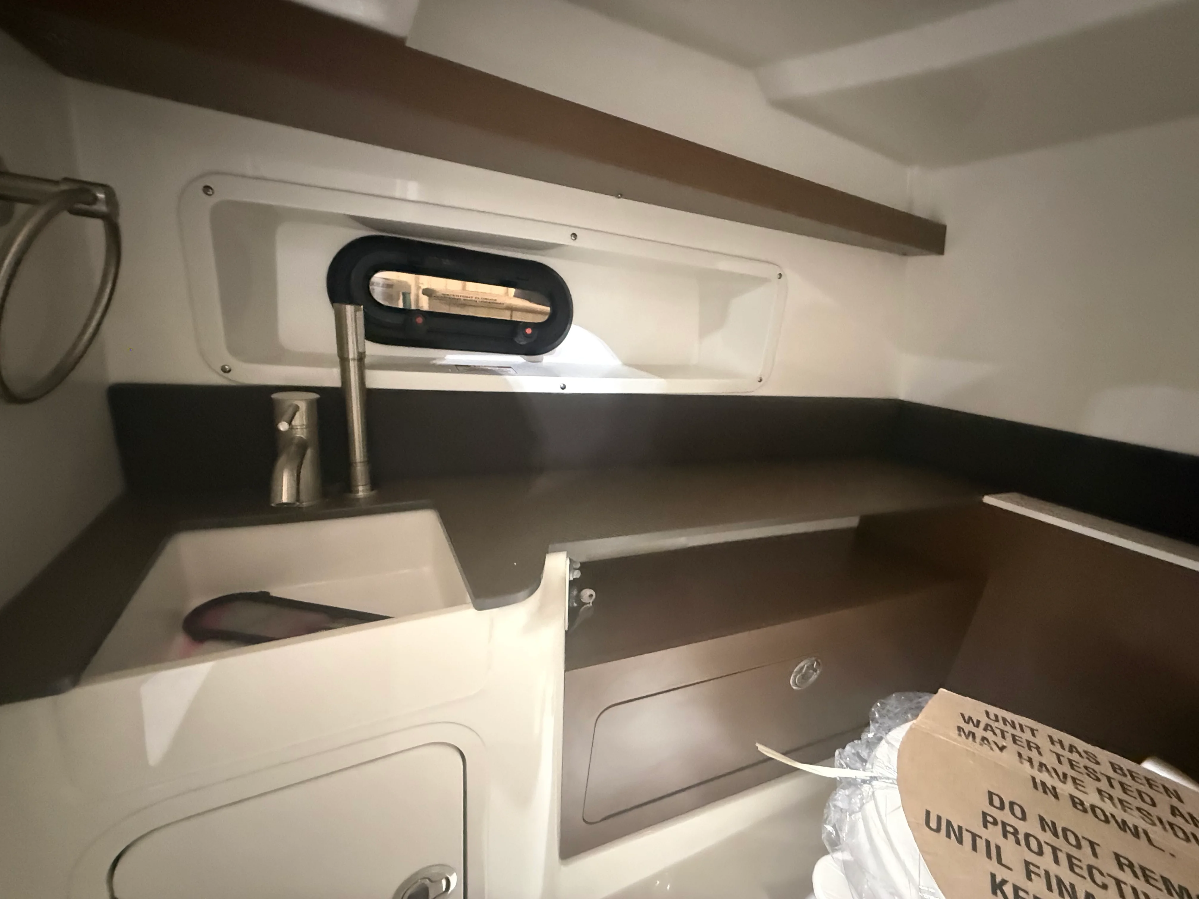 2026 Sea Ray SDX 290 Outboard Image Thumbnail #24