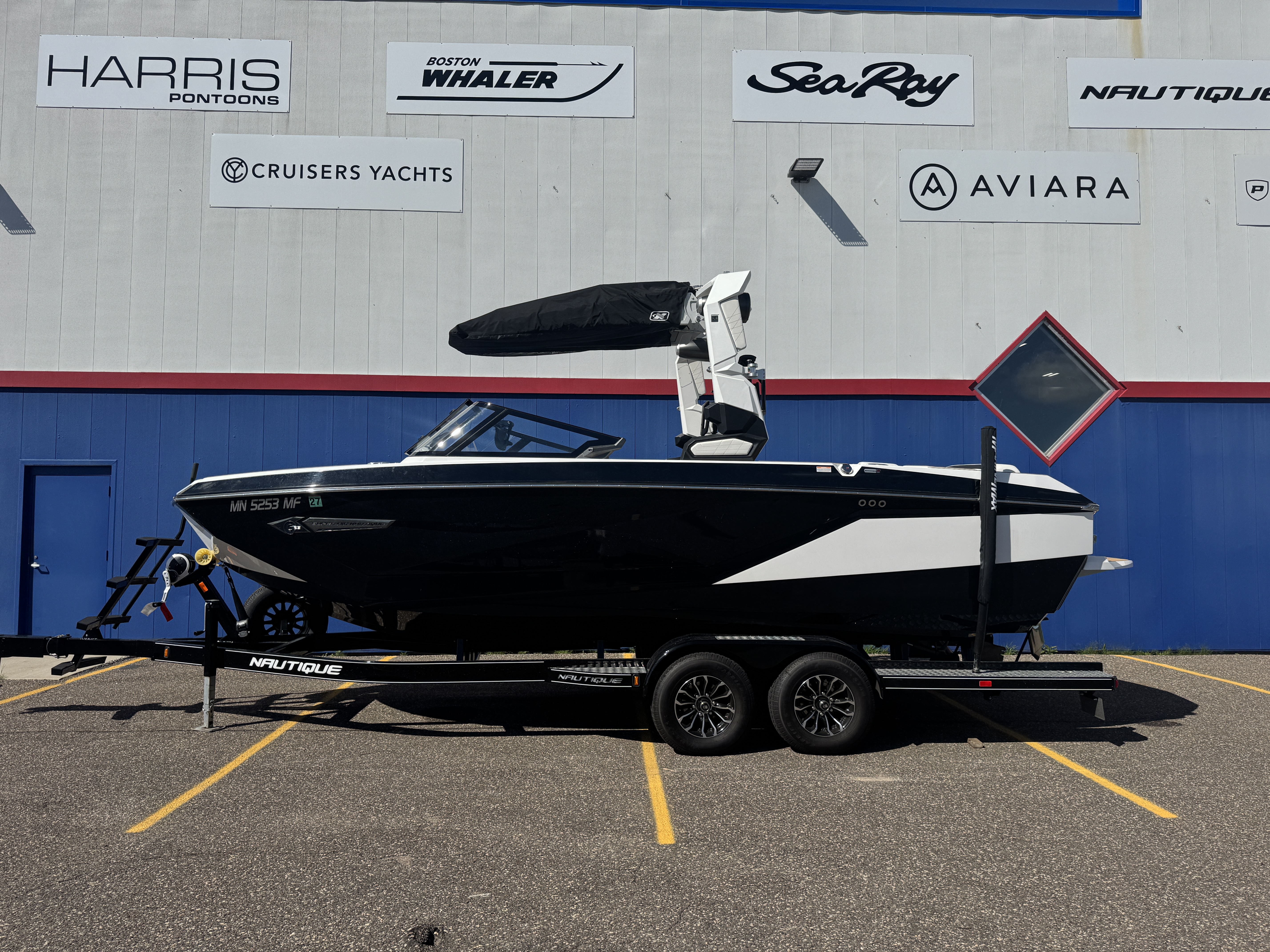 2022 Nautique Super Air Nautique G23 Image Thumbnail #2