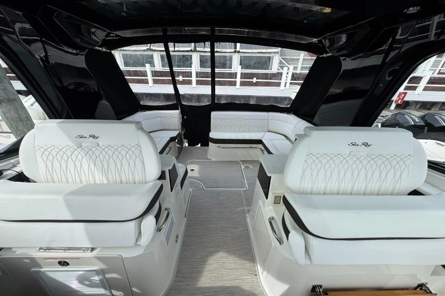 2026 Sea Ray Sundancer 370 Outboard Image Thumbnail #27