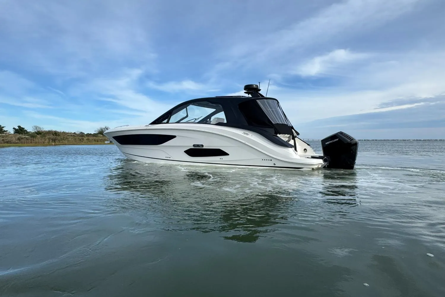 2026 Sea Ray Sundancer 370 Outboard Image Thumbnail #75