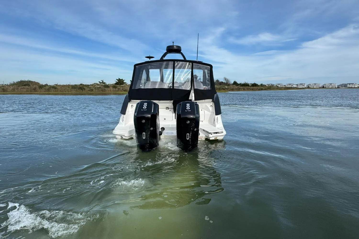 2026 Sea Ray Sundancer 370 Outboard Image Thumbnail #4