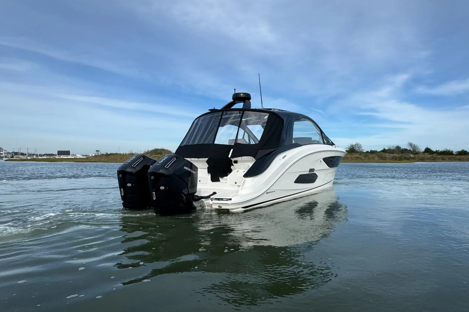 2026 Sea Ray Sundancer 370 Outboard Image Thumbnail #71