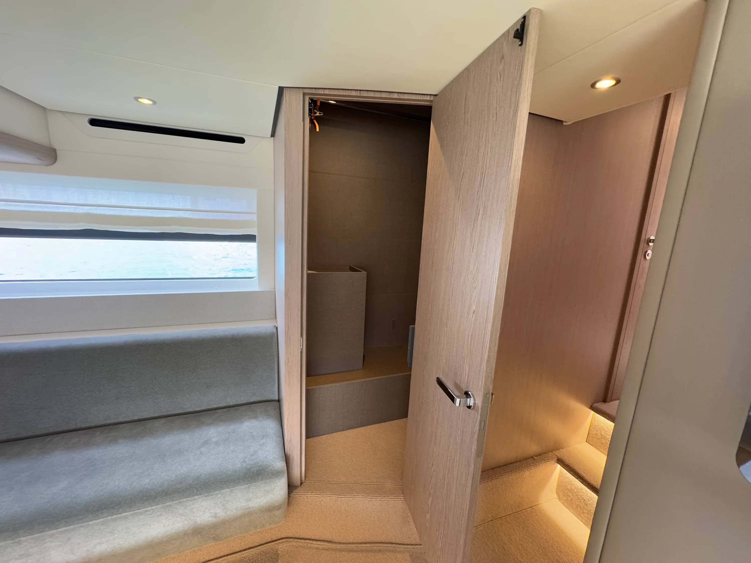 2025 Azimut 53 FLY Image Thumbnail #26