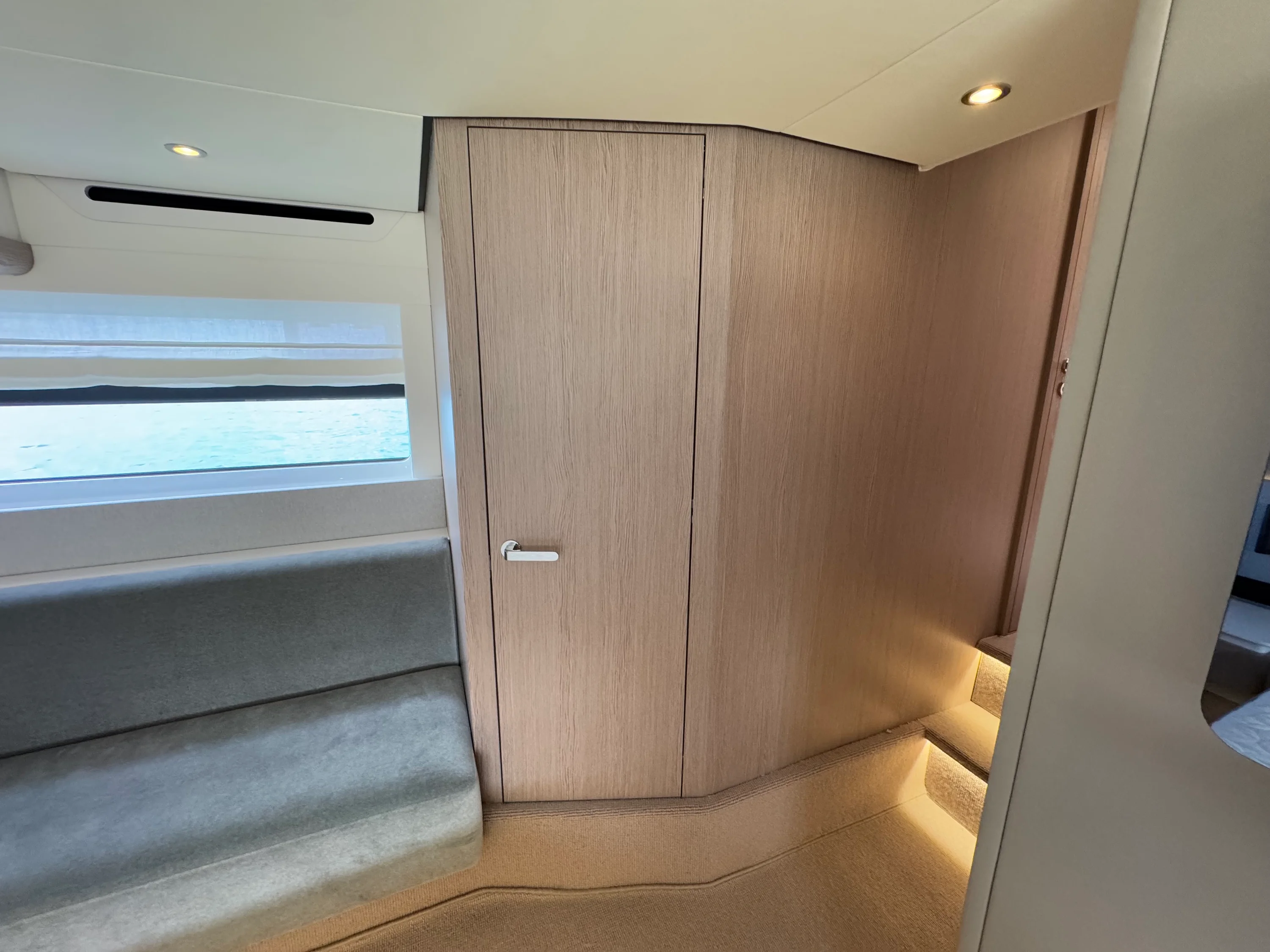 2025 Azimut 53 FLY Image Thumbnail #25