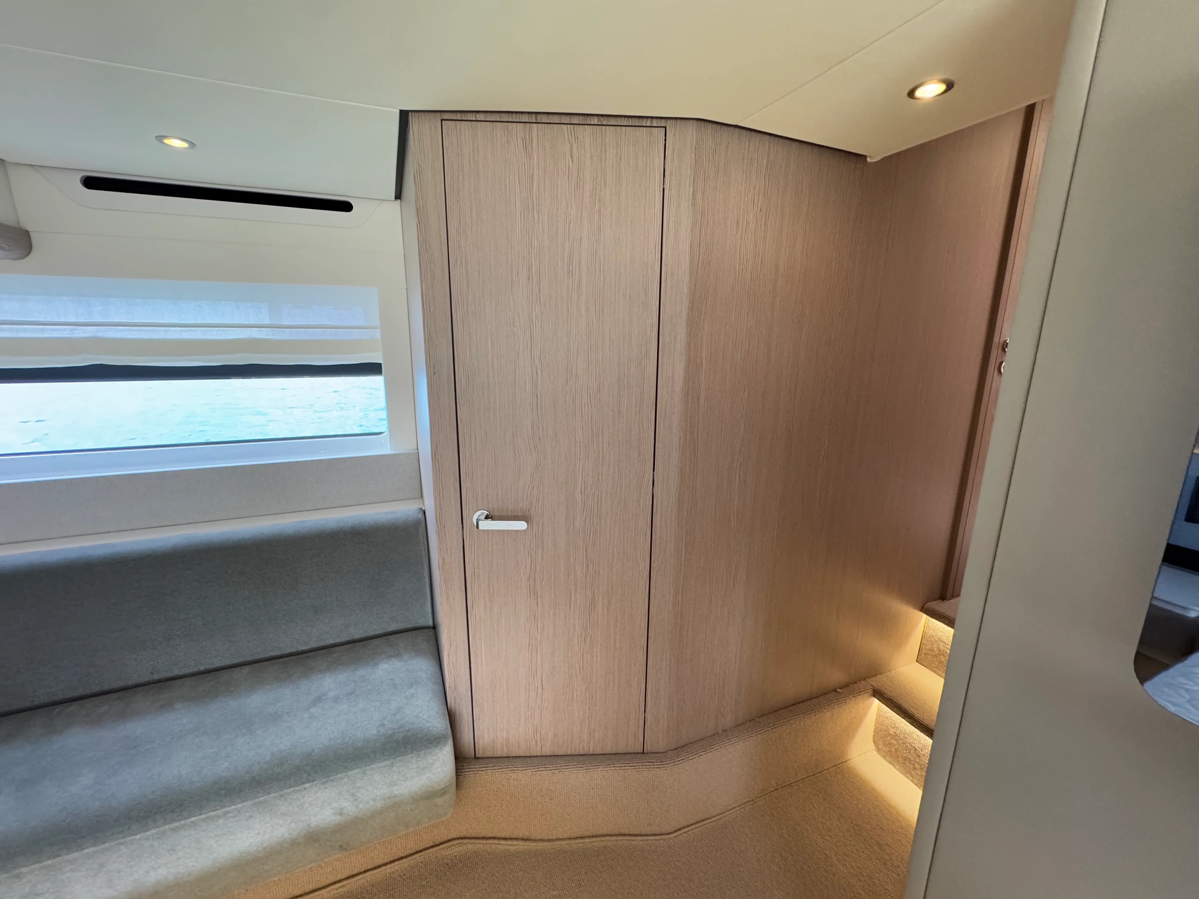 2025 Azimut 53 FLY Image Thumbnail #25