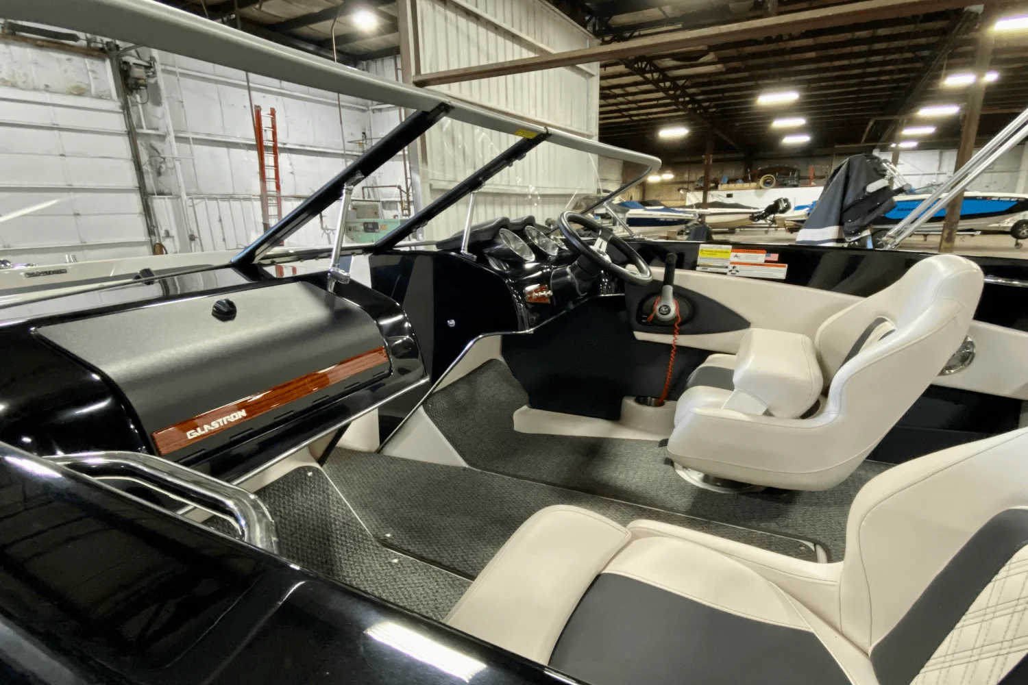 Thumbnail 4 for 2015 Glastron GT 185