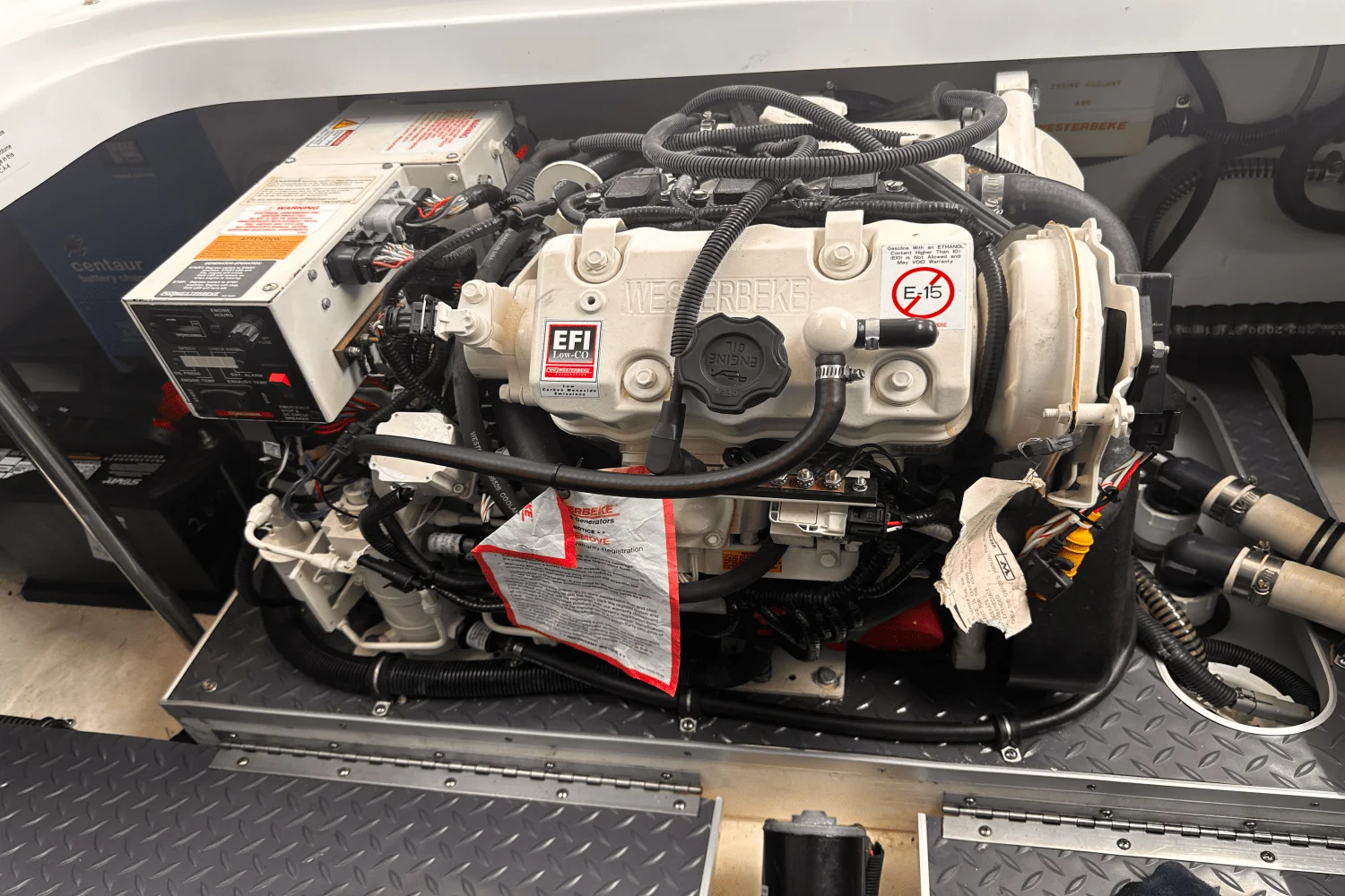 2020 Formula 330 CROSSOVER BOWRIDER Image Thumbnail #27